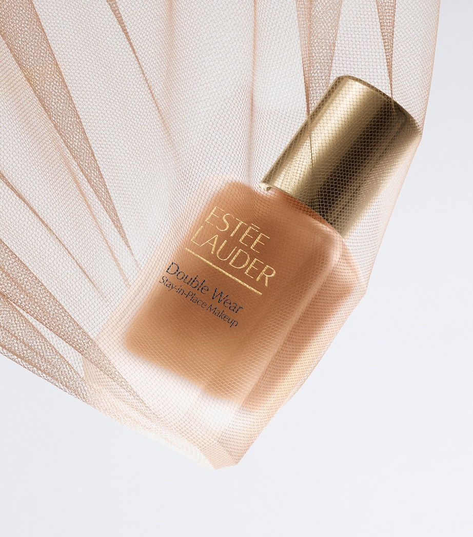 Estée Lauder Double Wear Longwear Matte Foundation SPF 10 Image 5