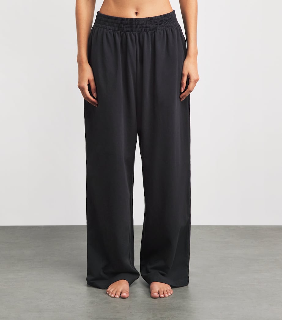 Skims Womens Stretch-Cotton Wide-Leg Sweatpants Soot Image 4