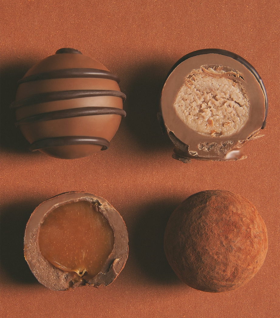 Harrods The Sparkling Tea & Truffles Gift Box Image 3