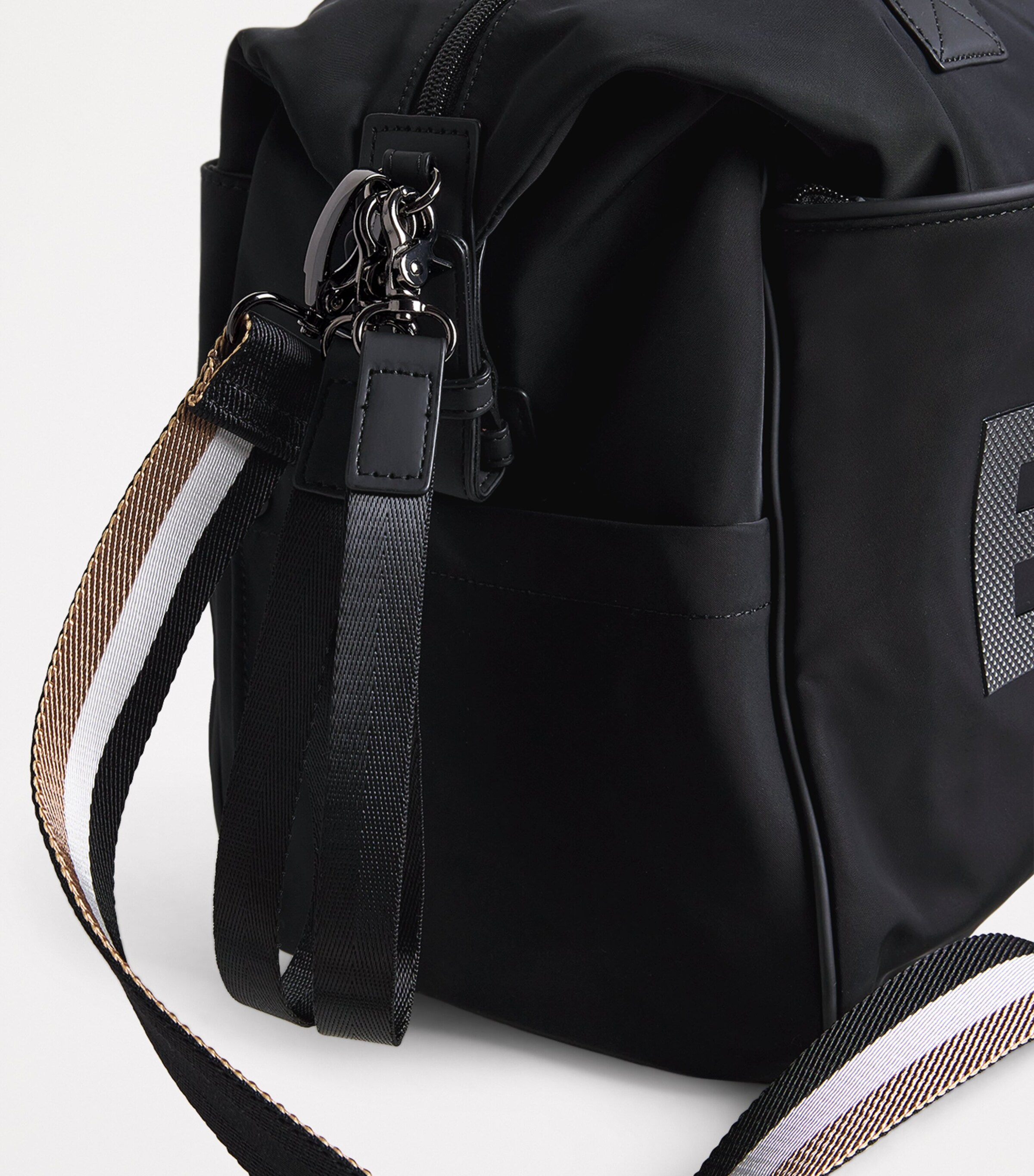 BOSS Kidswear Logo Changing Bag Black Image 4