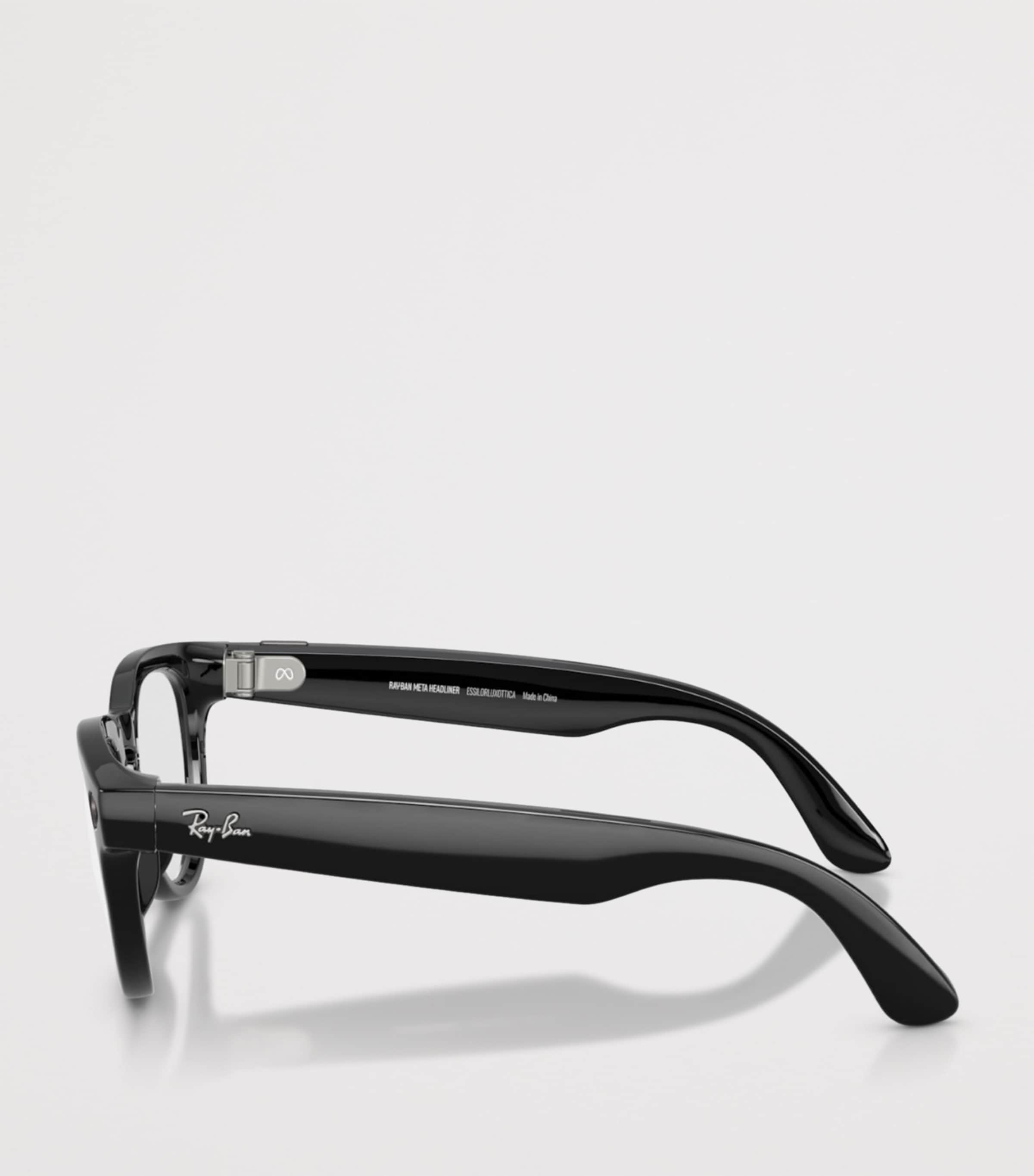 Ray-Ban Meta Headliner AI Sunglasses Image 3