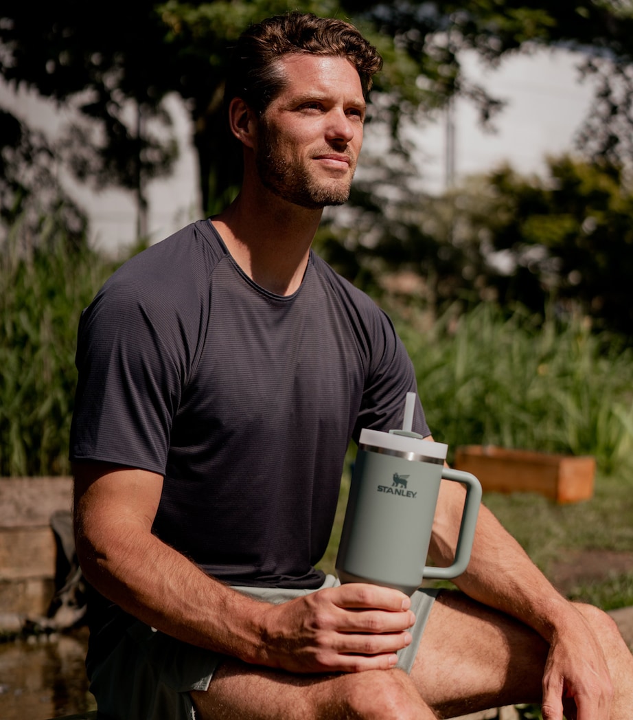 Quencher H2.0 Flowstate Tumbler (1.18L) SHALE Image 3