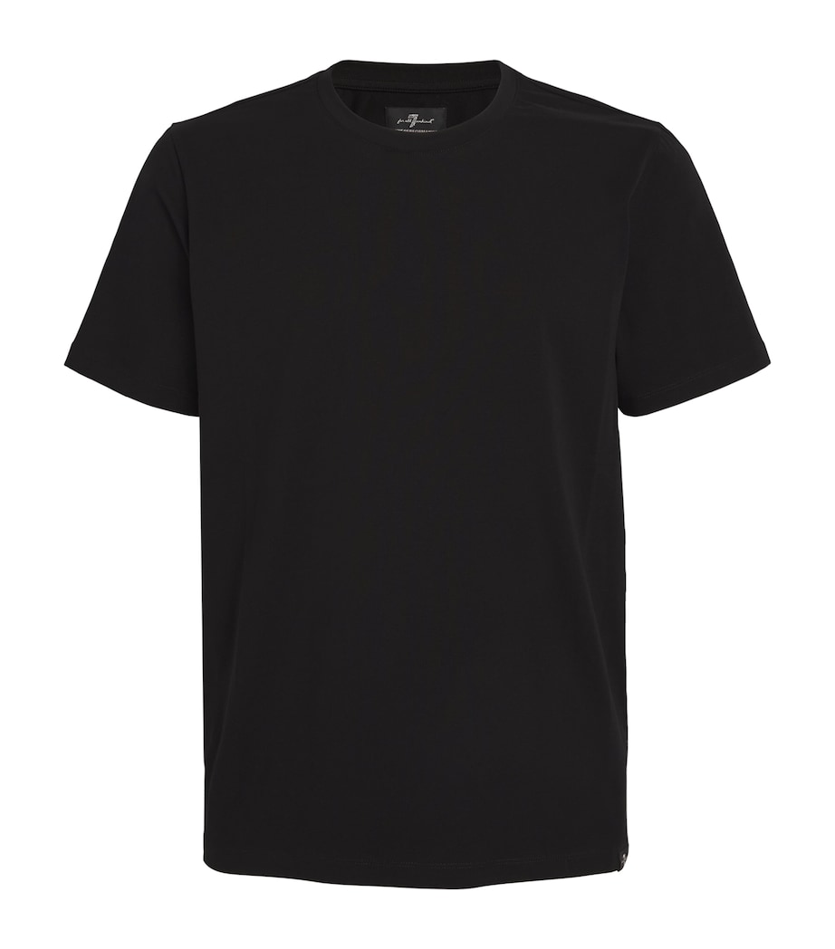 Luxe Performance T-Shirt BLACK Image 1