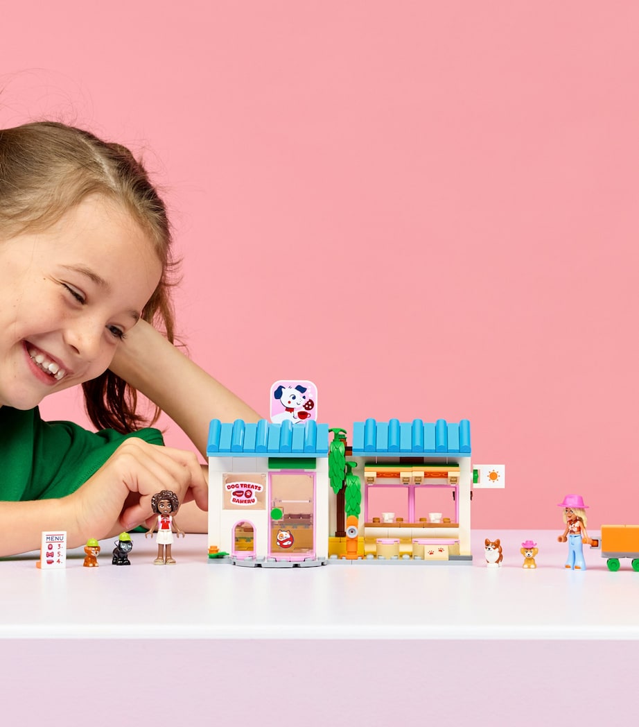 Lego LEGO Friends Dog Treats Bakery Shop 42677 Image 3