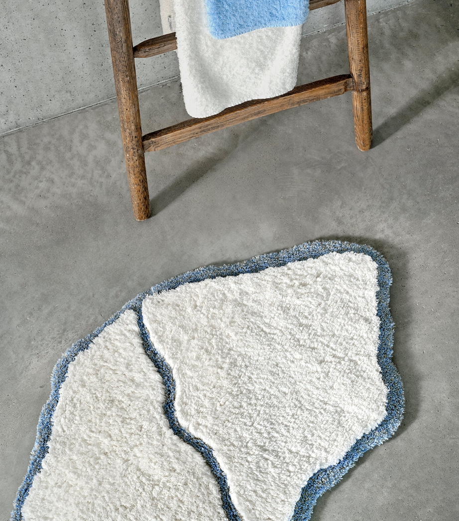Abyss & Habidecor Jess Bath Rug (70cm x 135cm) Powder Blue Image 5