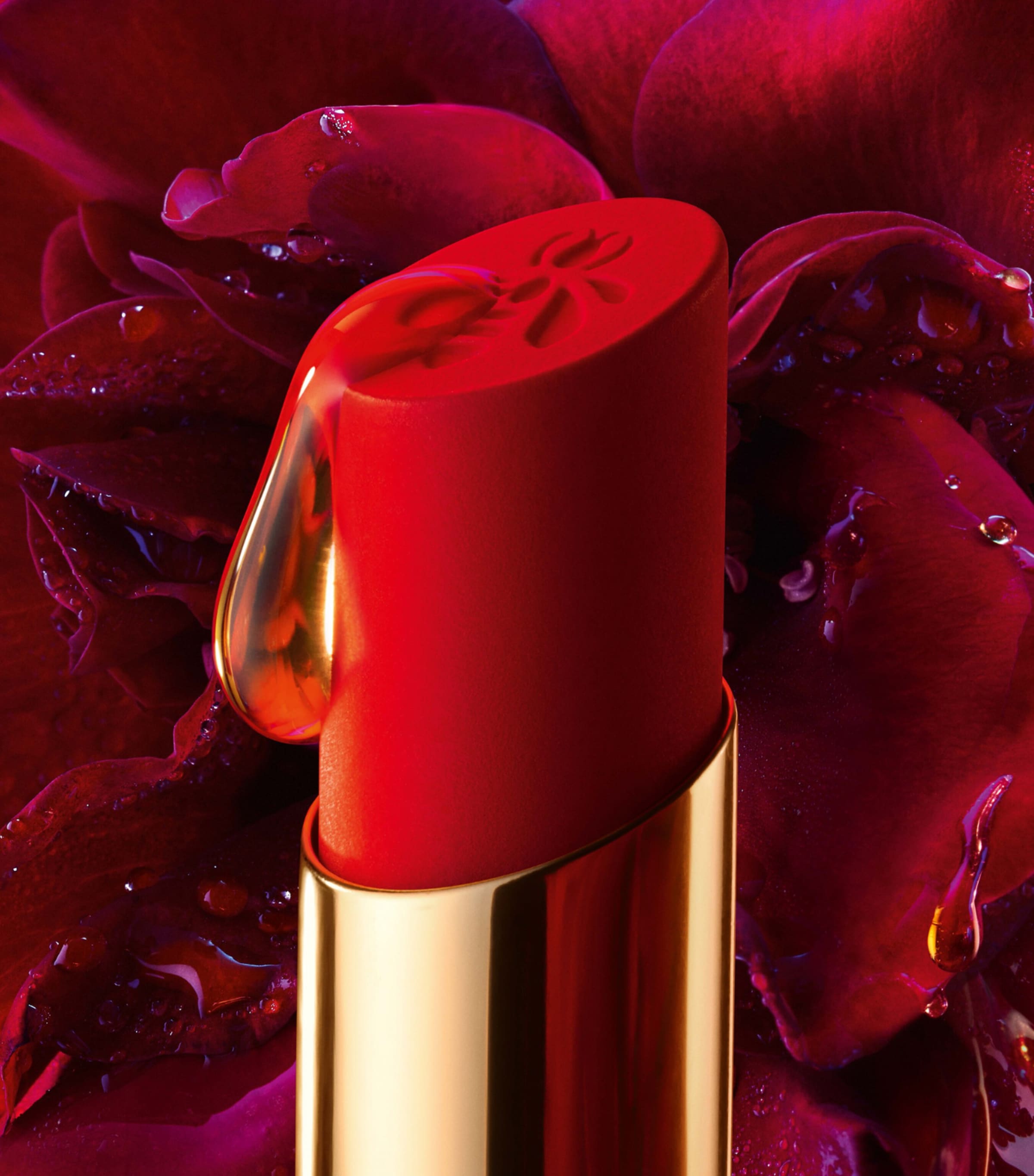 Guerlain KissKiss Honey-Infused Intense Lipstick Warm Marigold Image 6