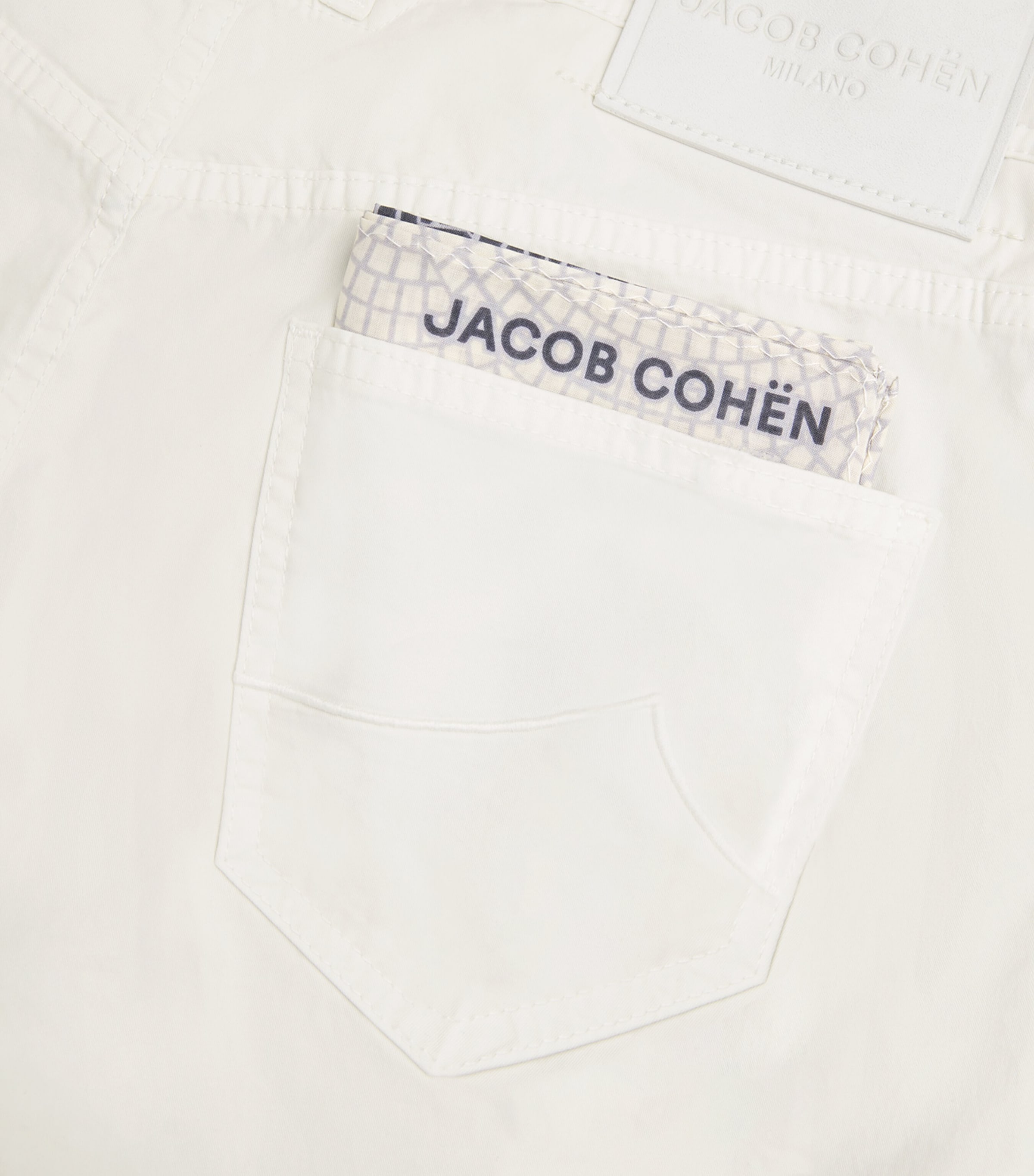 Stretch Cotton Nicolas Bermuda Shorts A46 Image 5