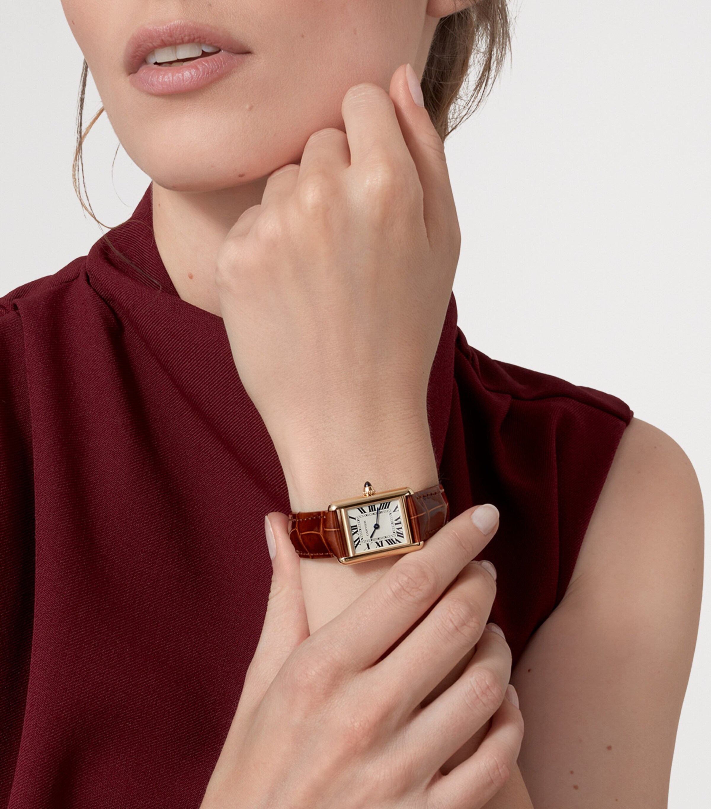 Small Yellow Gold Tank Louis Cartier Watch 22mm YELLOW GOLD Image 8