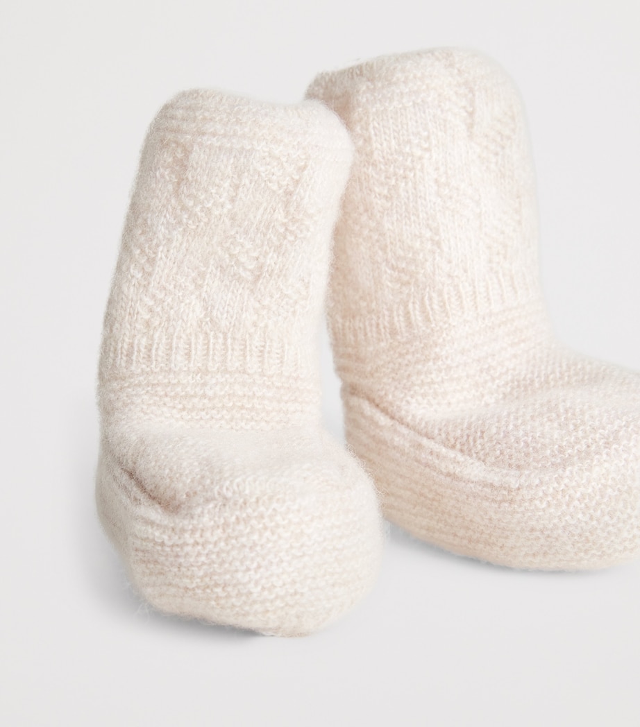 Knitted Esencial Booties 64 H109 Image 4