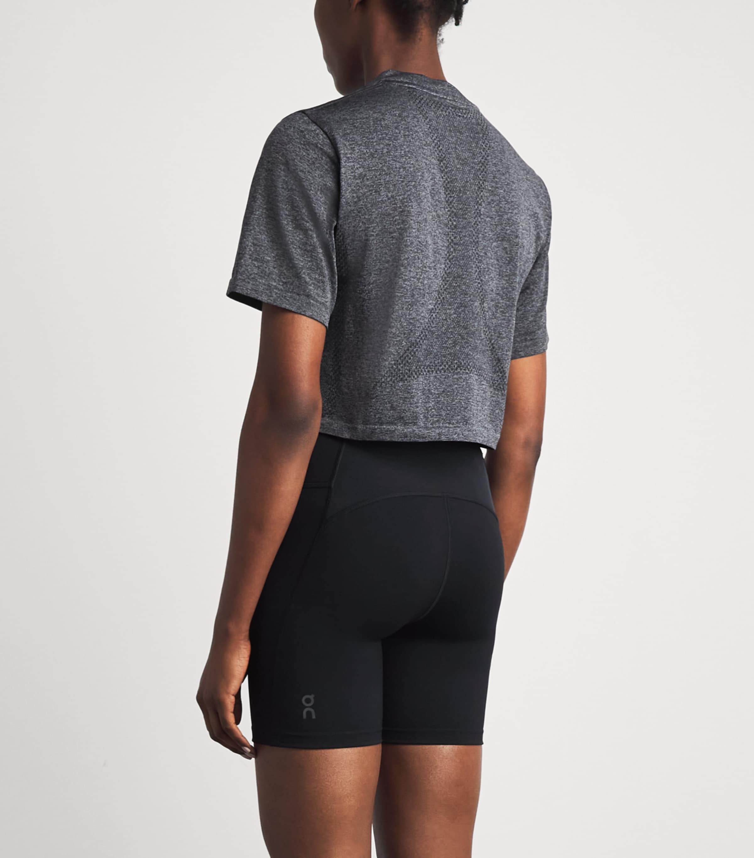 On Womens Train Flex Crop T-Shirt Ember Heather Image 5