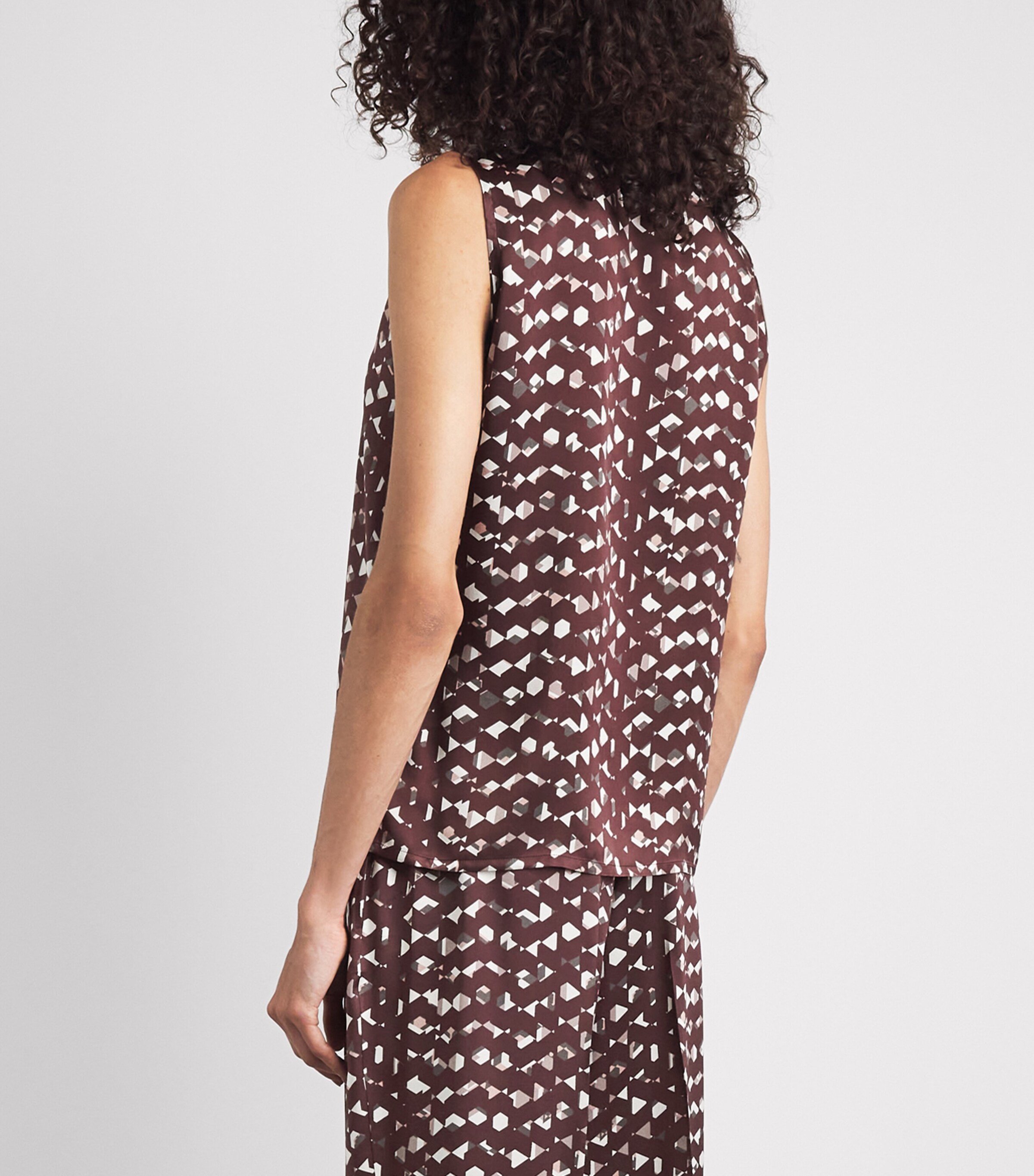 Kiton Womens Silk Printed Sleeveless Top Bordeaux Print Image 5