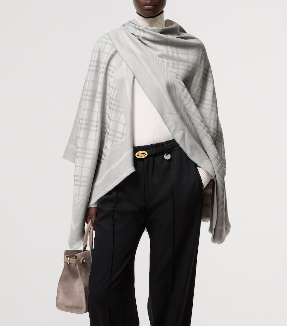 Burberry Wool-Cashmere Check Cape Pigeon Grey Image 2