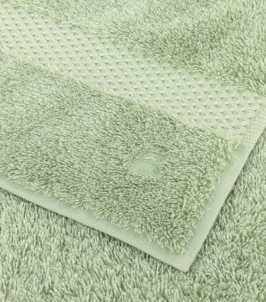 Yves Delorme Étoile Hand Towel (55cm x 100cm) Amande Image 4