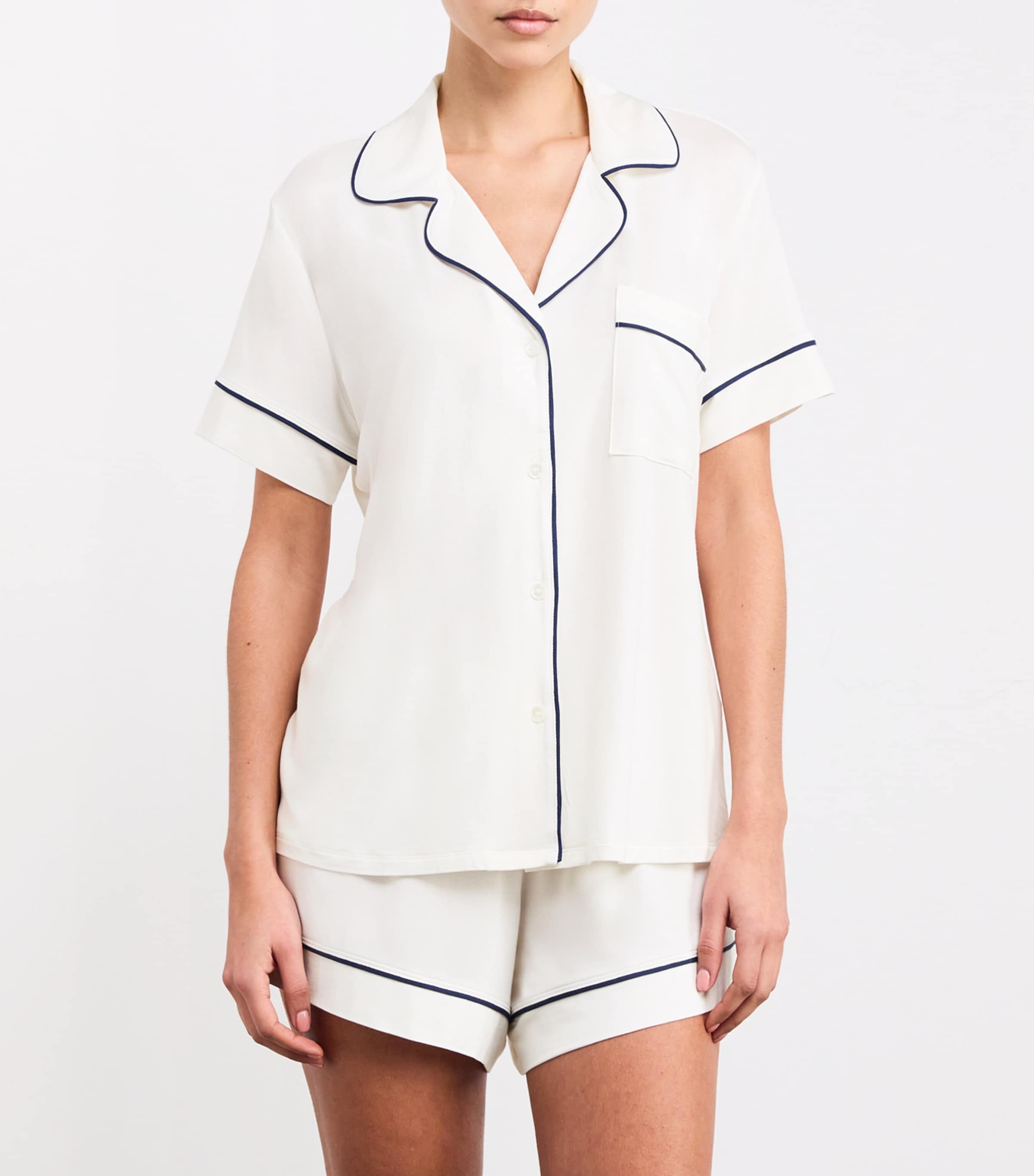 Gisele Shorts Pyjama Set PURE IVORY/NAVY Image 2