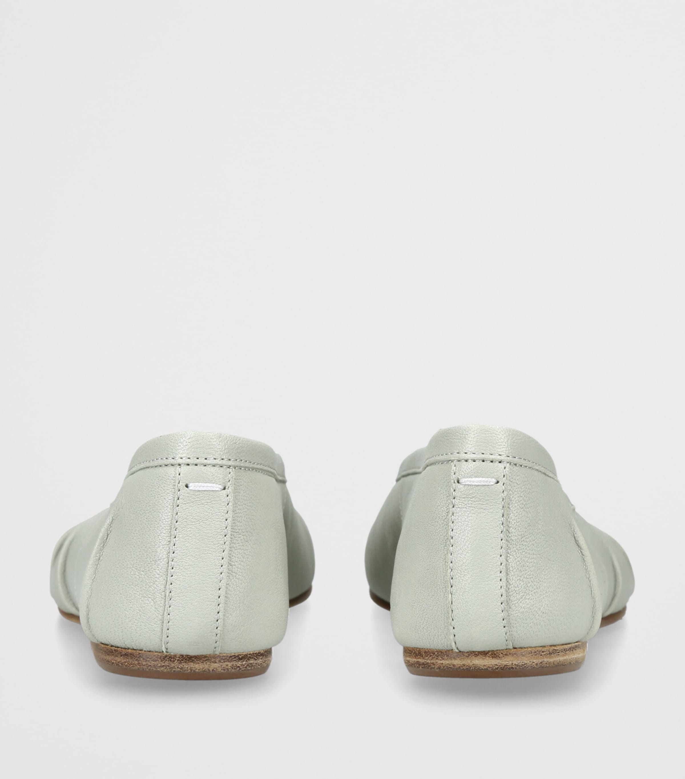 Maison Margiela Womens Leather Tabi Ballet Flats Bone Image 3