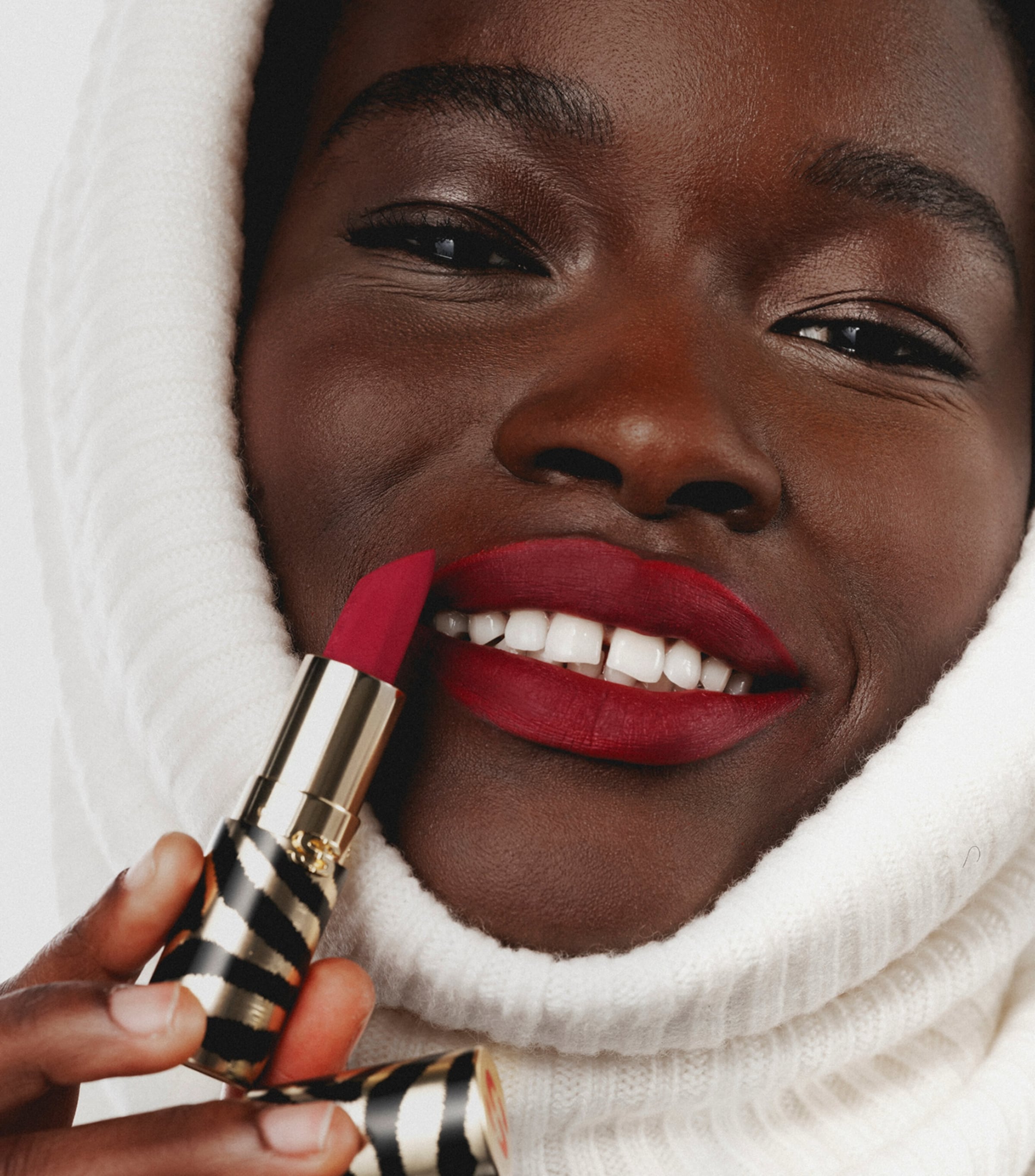 Sisley Phyto-Rouge Velvet Lipstick Rouge Icon Image 2