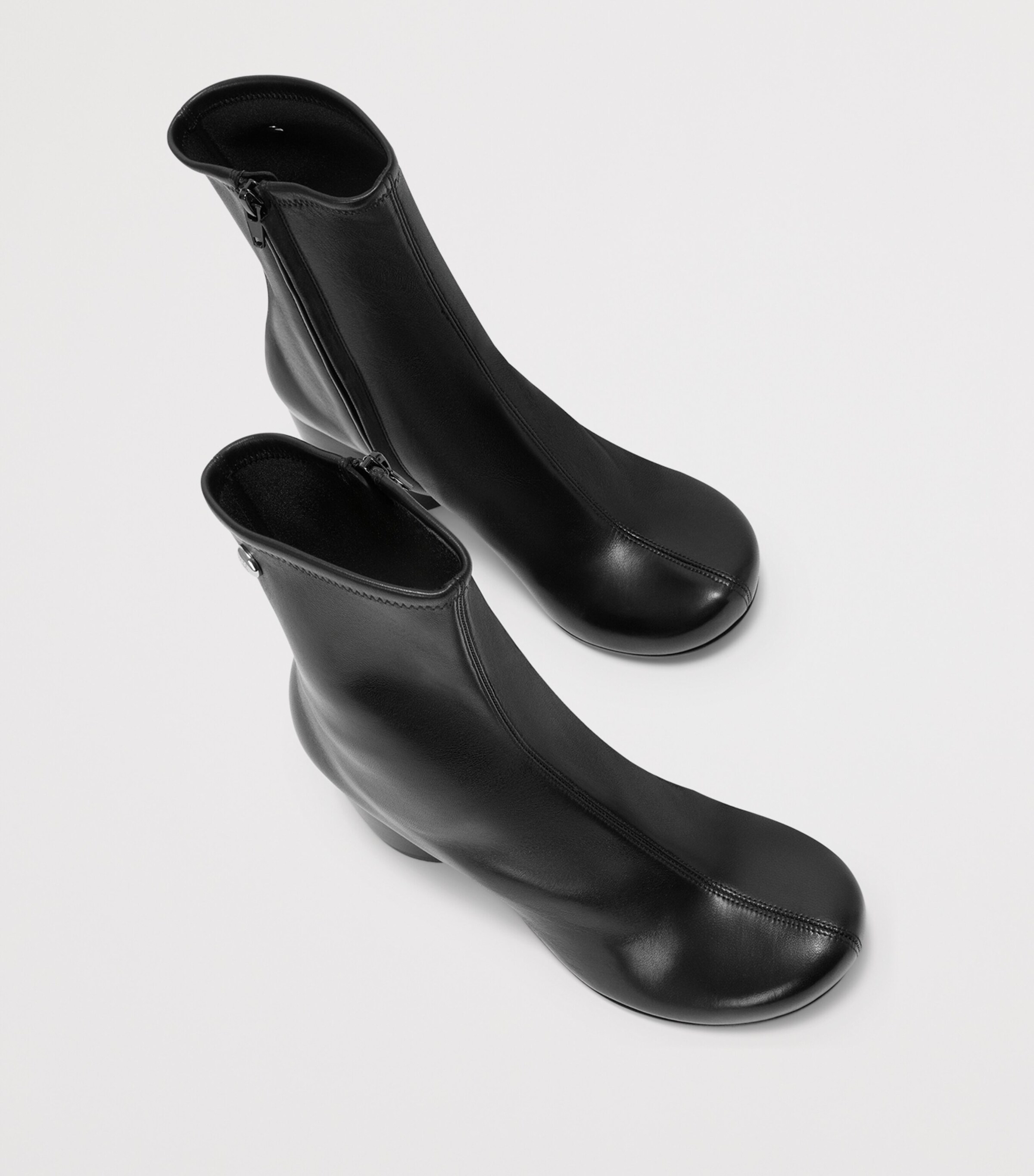 LOEWE Leather Oval Heeled Ankle Boots 70 Black Image 3