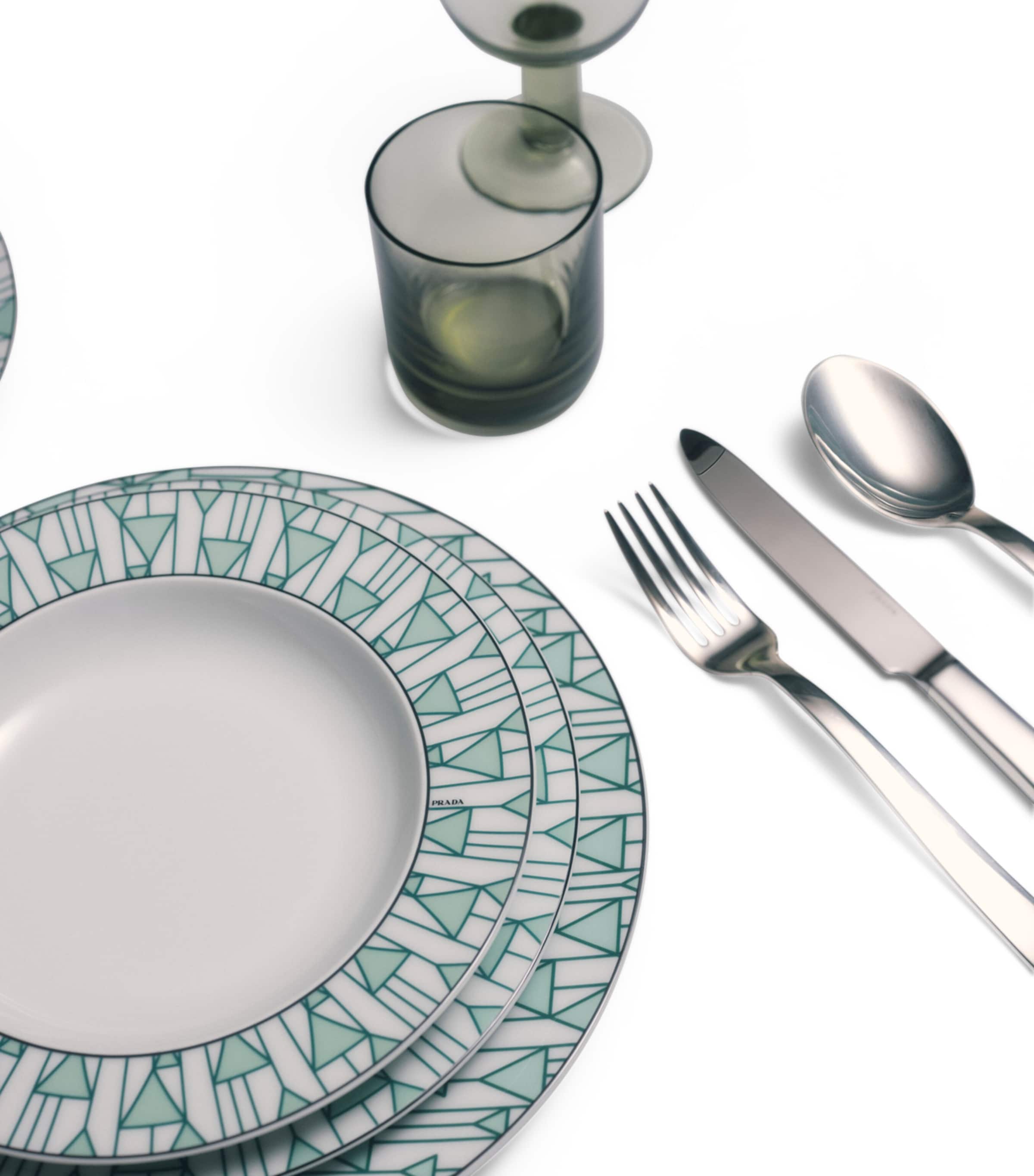 Set of 2 Vienna Dinner Plates (25cm) F0HM1 Image 5