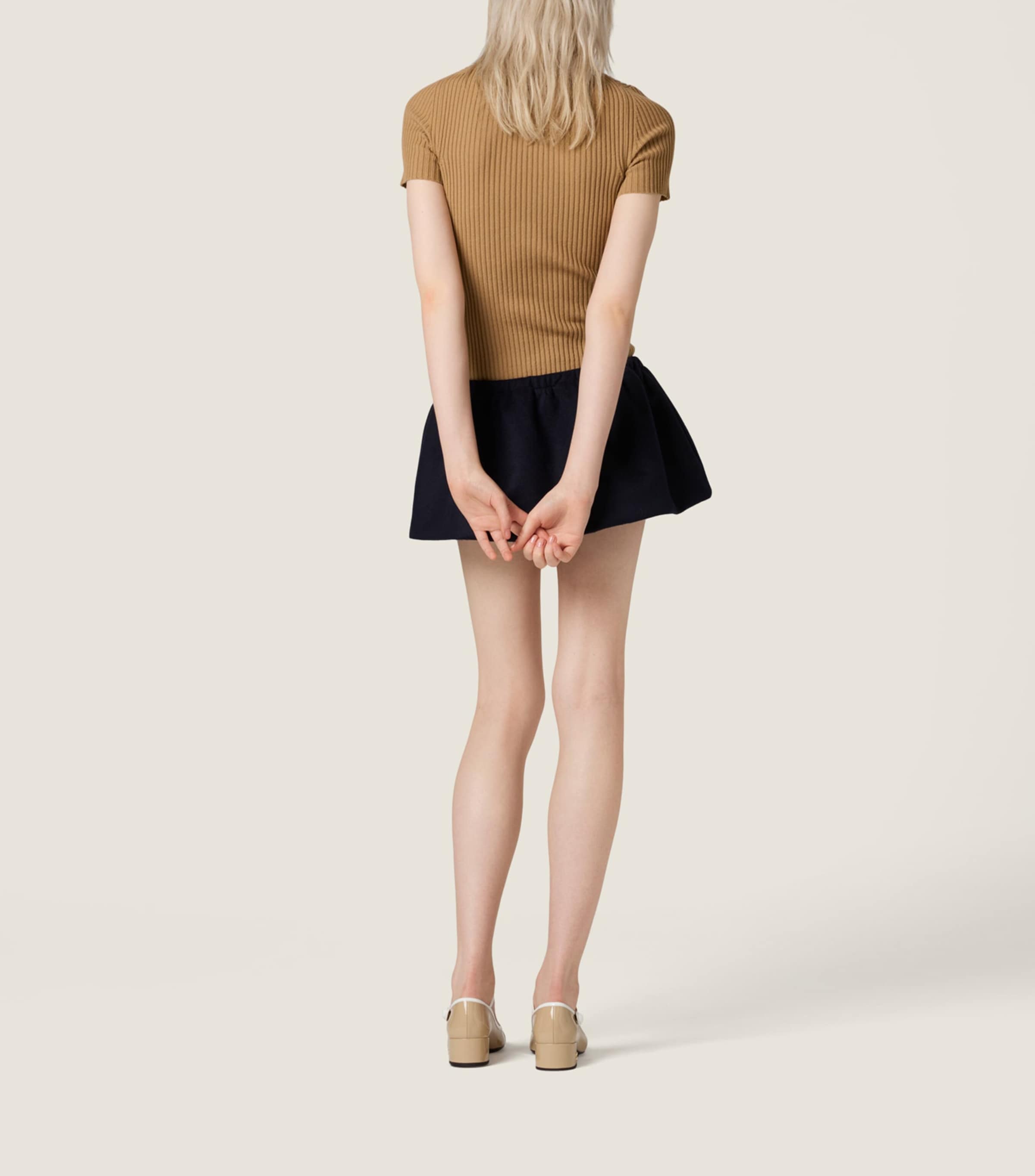 Cashmere-Blend Suede-Trim Ribbed Polo Shirt F0036 Image 3