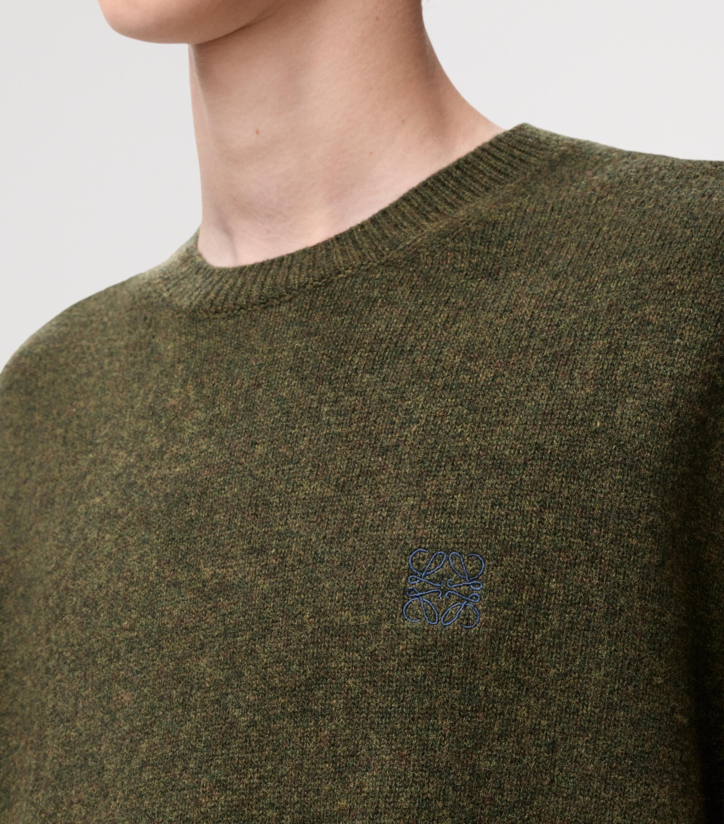 LOEWE Mens Wool-Blend Anagram Sweater Khaki Green Image 5