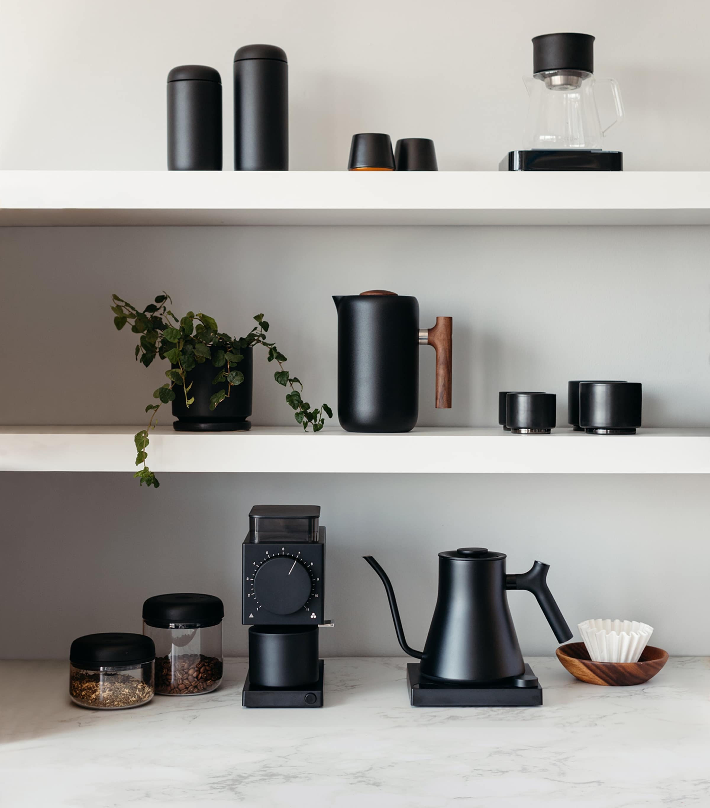 Stainless Steel Clara Cafetiere BLACK / WOOD Image 4