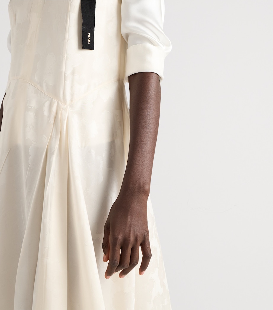 Jacquard Floral Midi Dress F0304 Image 3