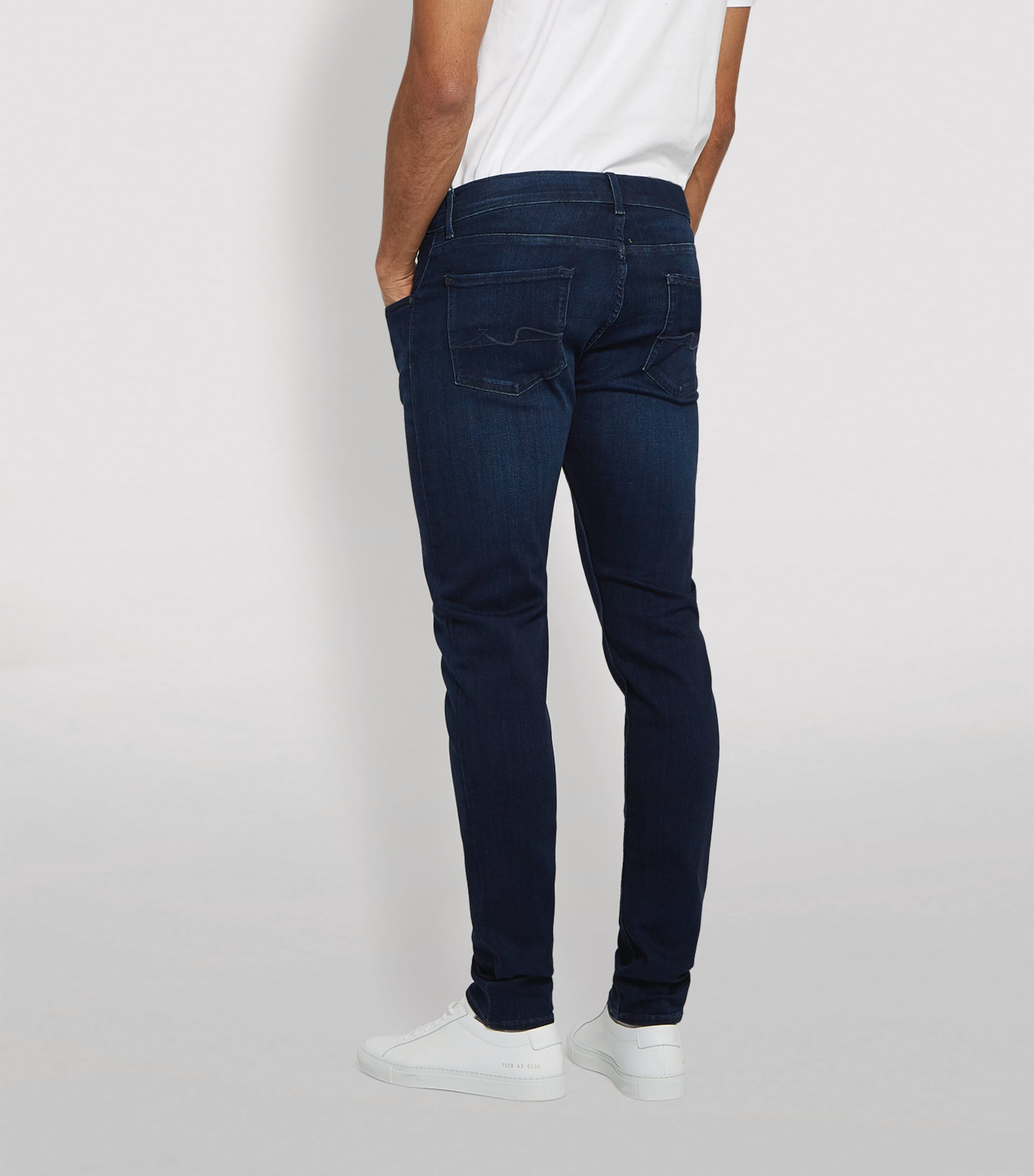 Slimmy Tapered Luxe Performance Plus Jeans DEEP BLUE Image 4