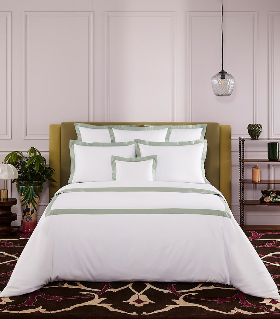Linea Veronese Double Flat Sheet (240cm x 295cm) VERONES Image 1