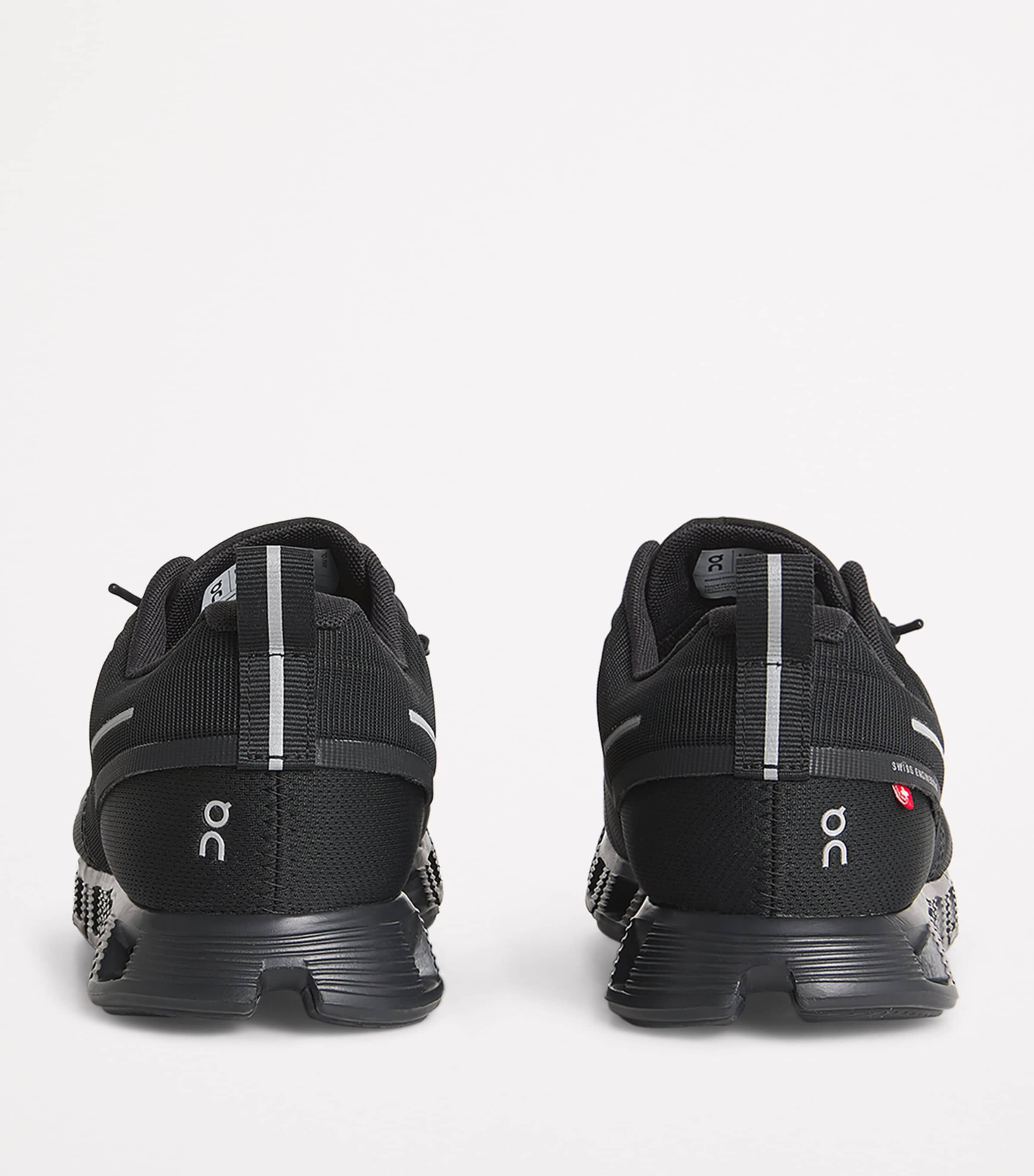 Waterproof Cloud 5 Trainers ALL BLACK Image 4