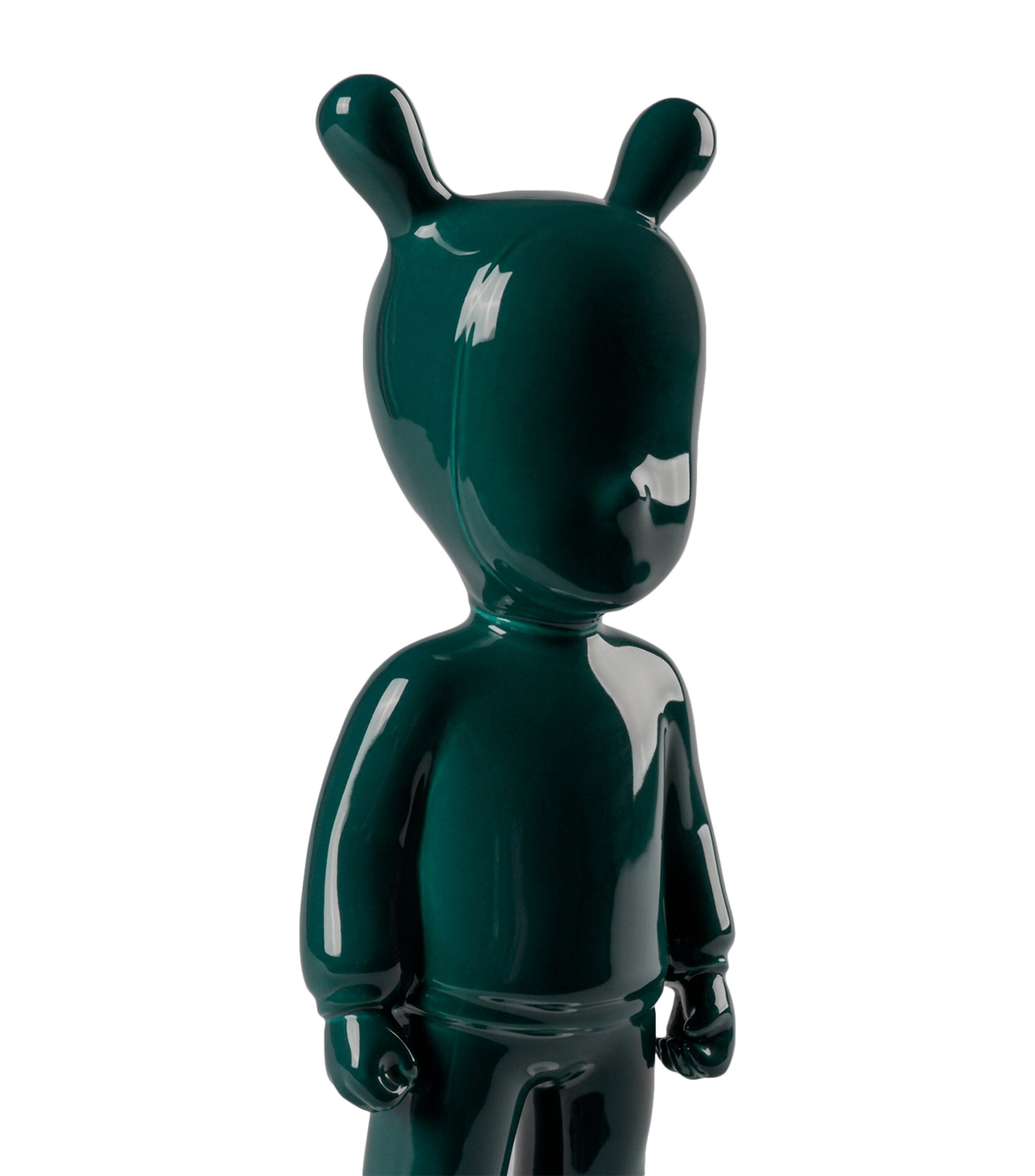 Lladró The Guest Sculpture White & Green Image 4