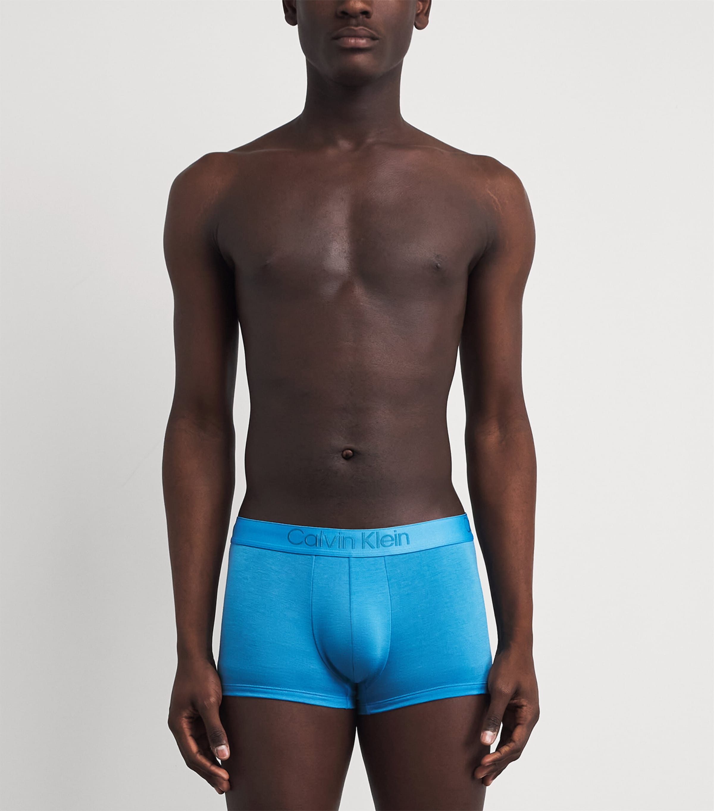Calvin Klein Mens Low-Rise Trunks (Pack of 3) Se/blu/blk Image 2