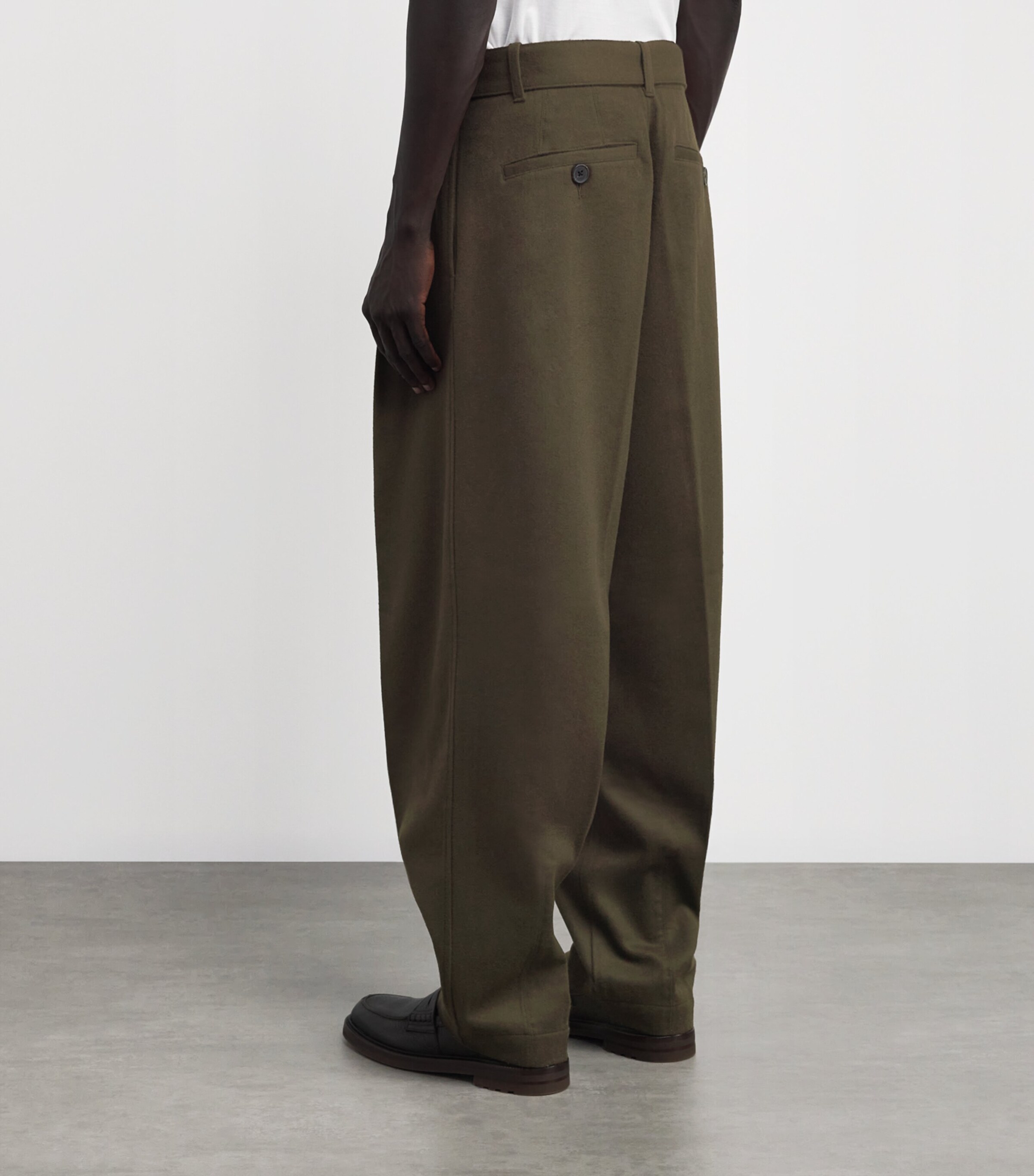 Virgin Wool-Cashmere Belted Trousers U7001 Image 4