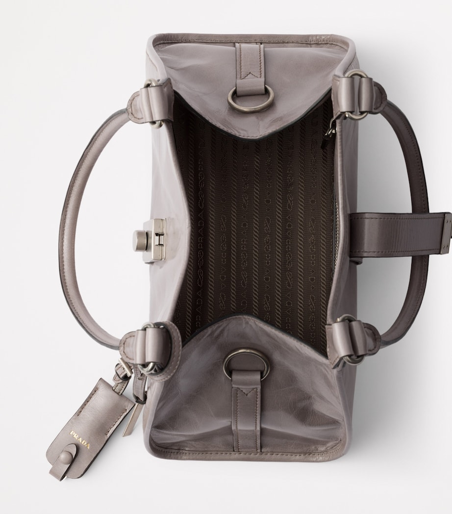 Medium Leather Tote Bag F03SF Image 4