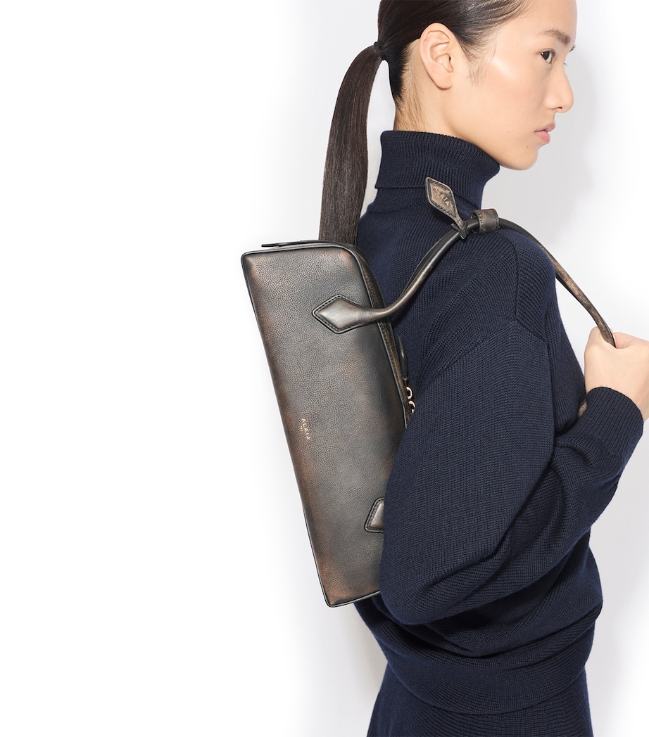 Alaïa Medium Leather Le Teckel Shoulder Bag Noir/argent Image 2