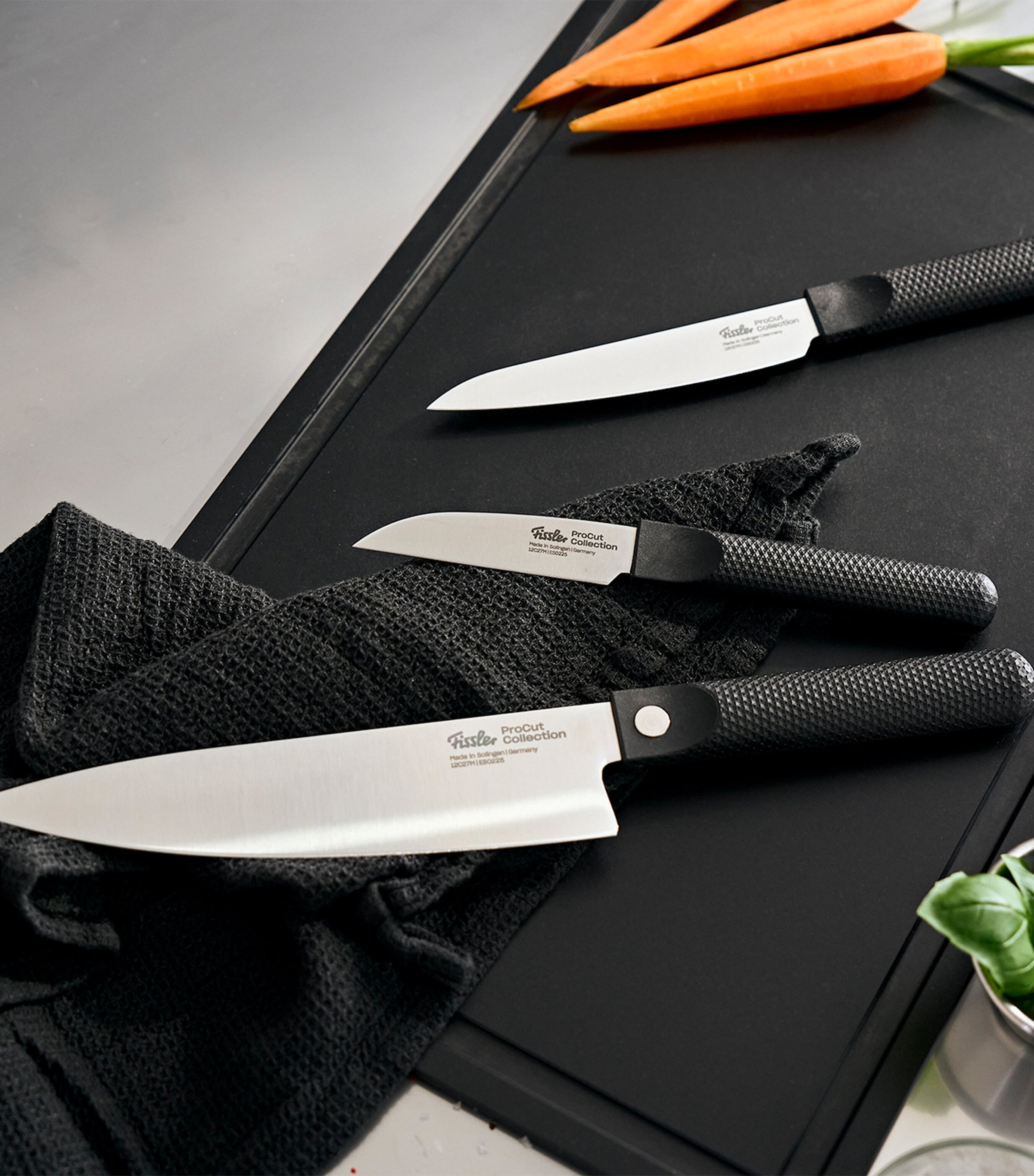 Stainless Steel ProCut Paring, Utility and Chef Knife Set SS / SILVER / BLACK Image 2