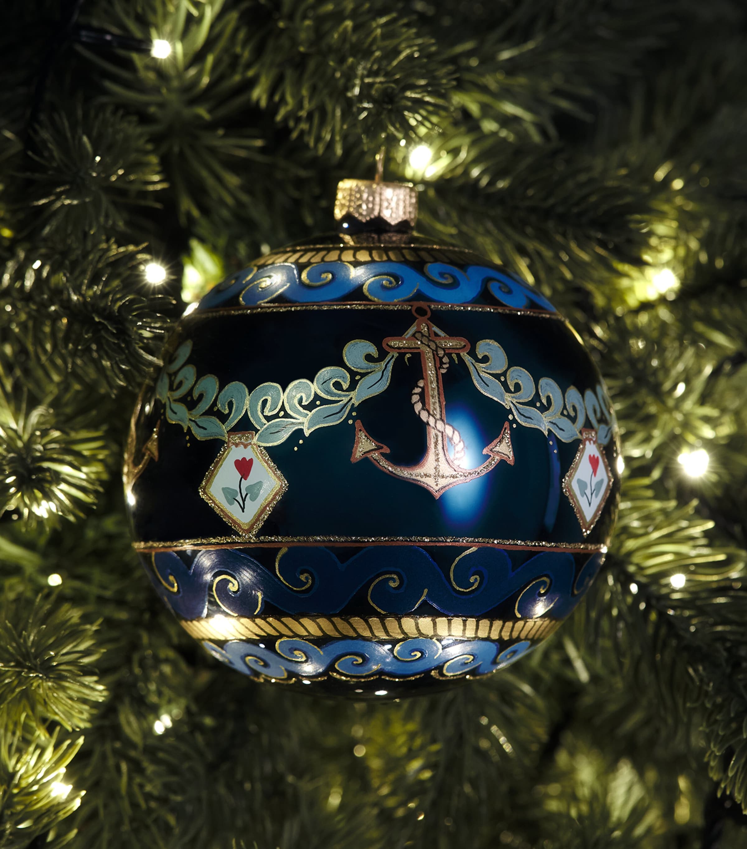 Glitterlab Glass Night Sailor Bauble Image 3