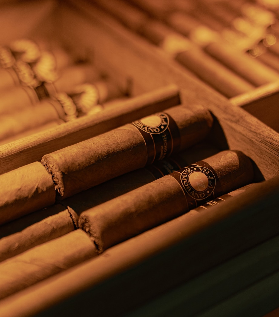 Cigar Humidor NO COLOUR Image 4