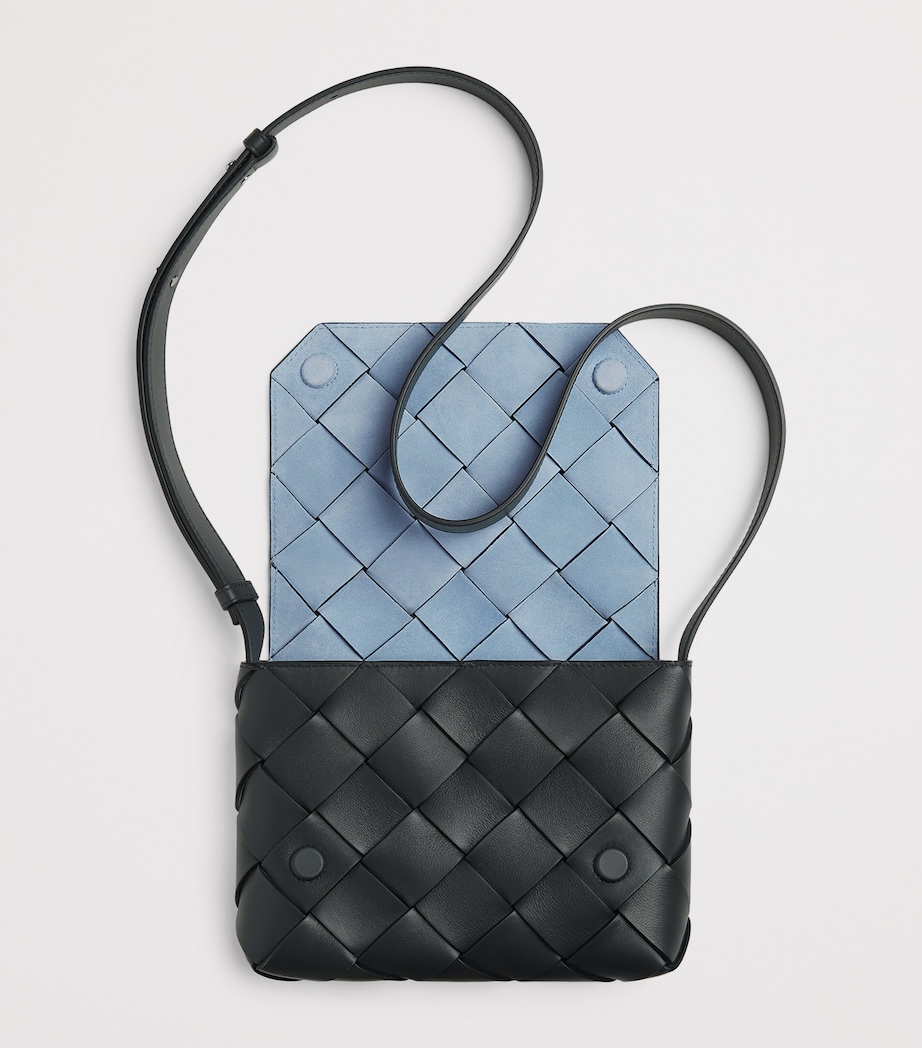 Leather Intreccio Diago Cross-Body Bag 2077 Image 6