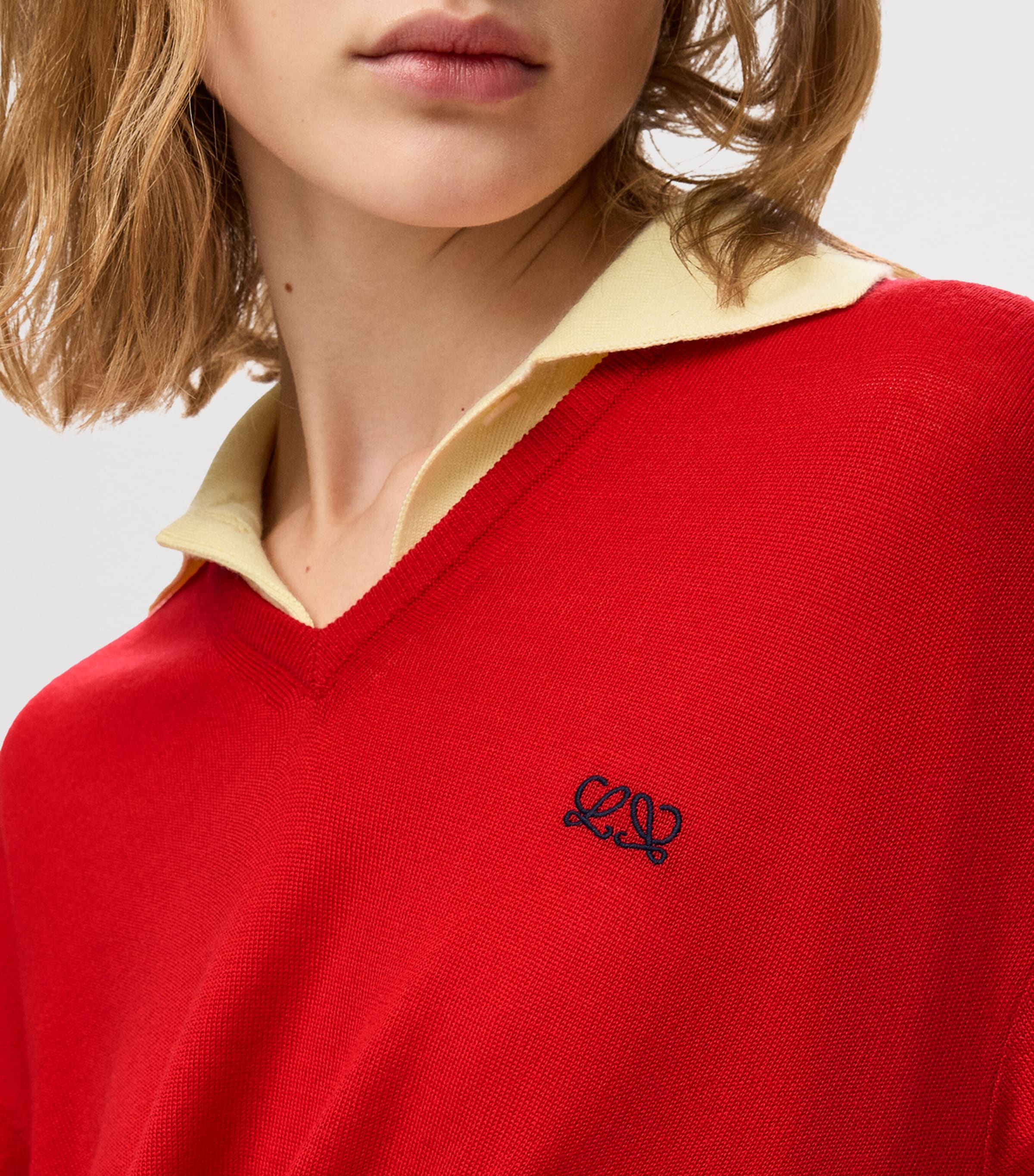 LOEWE Womens Wool-Blend V-Neck Sweater Red Image 5