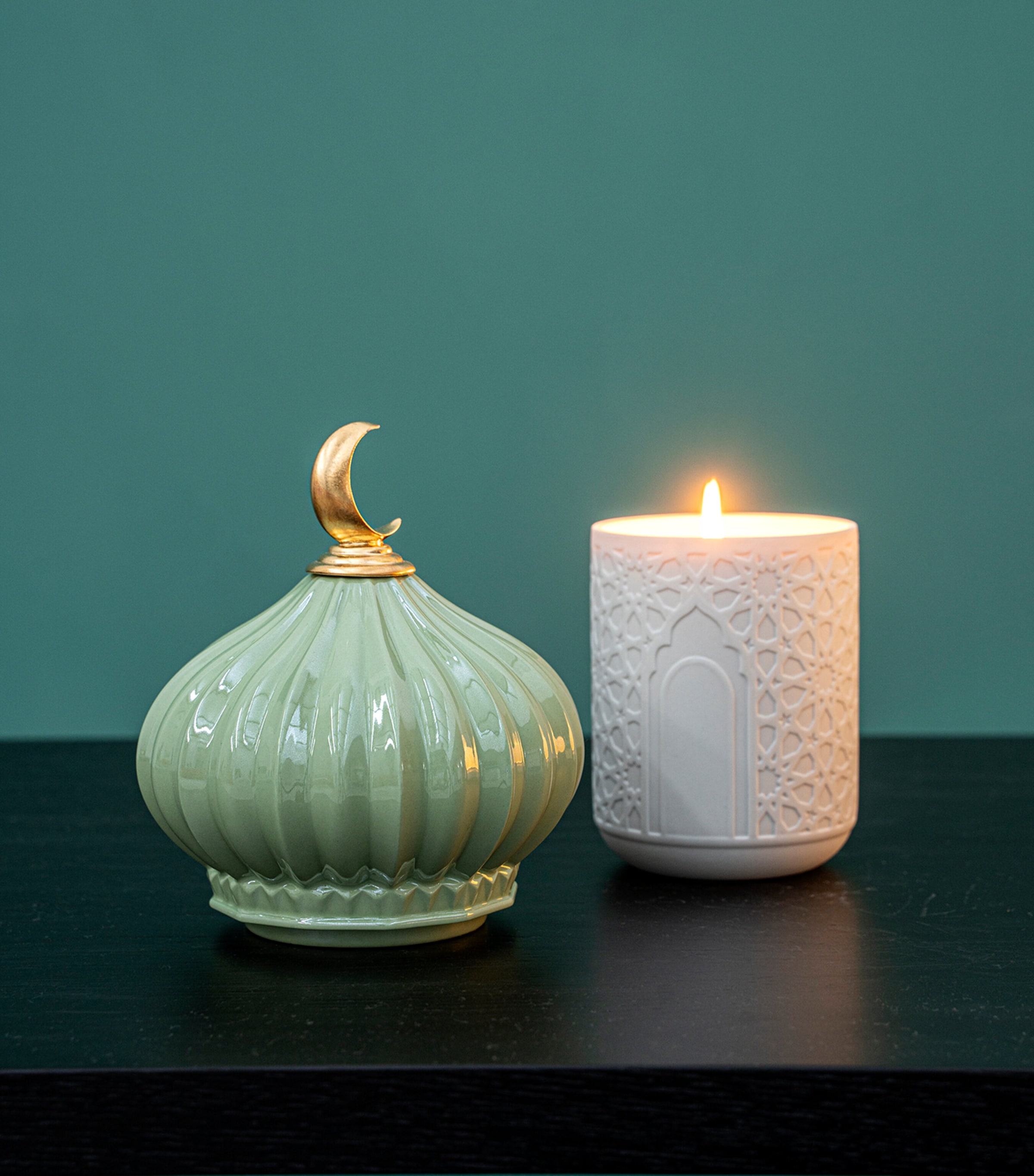 Lladró Majestic Nights Candle (300g) Image 2
