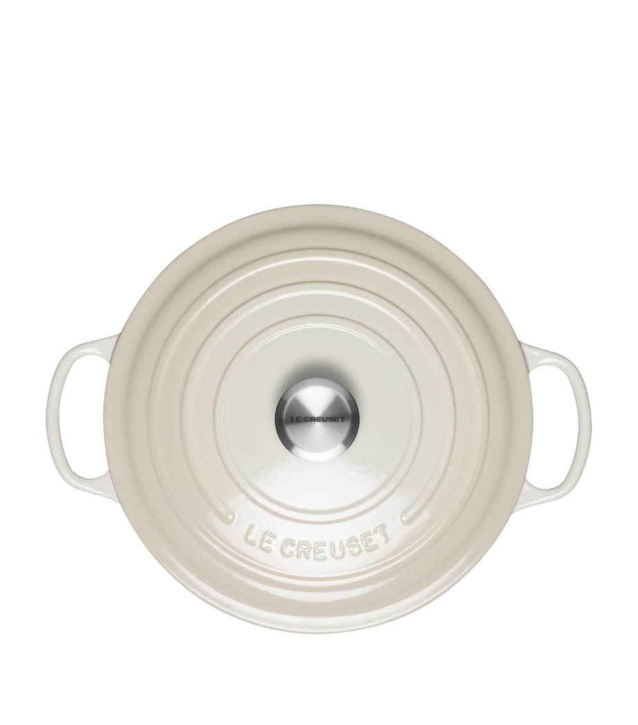 Cast Iron Round Casserole Dish (28cm) MERINGUE Image 5