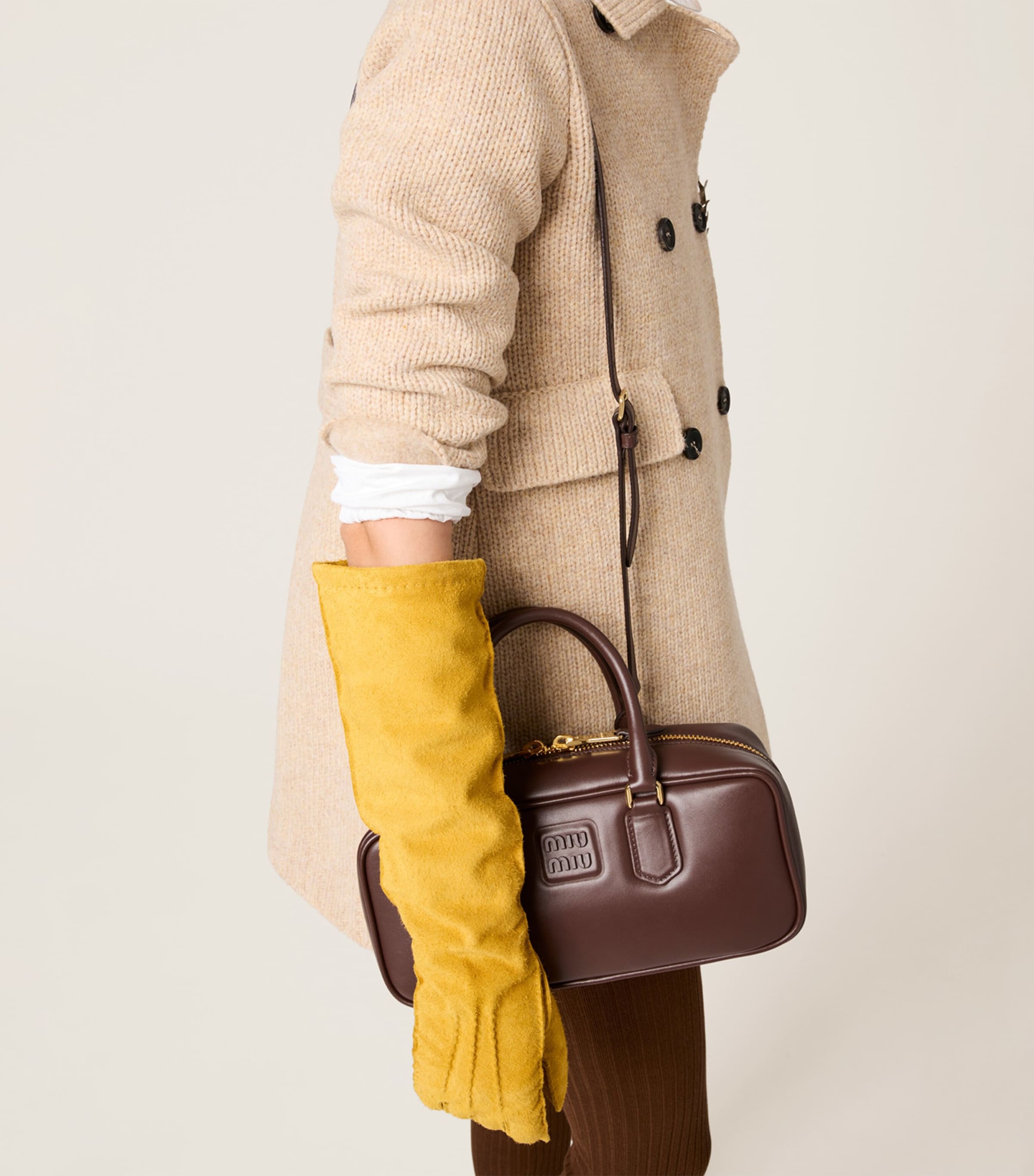 Small Leather Arcadie Top-Handle Bag F0NBL Image 7