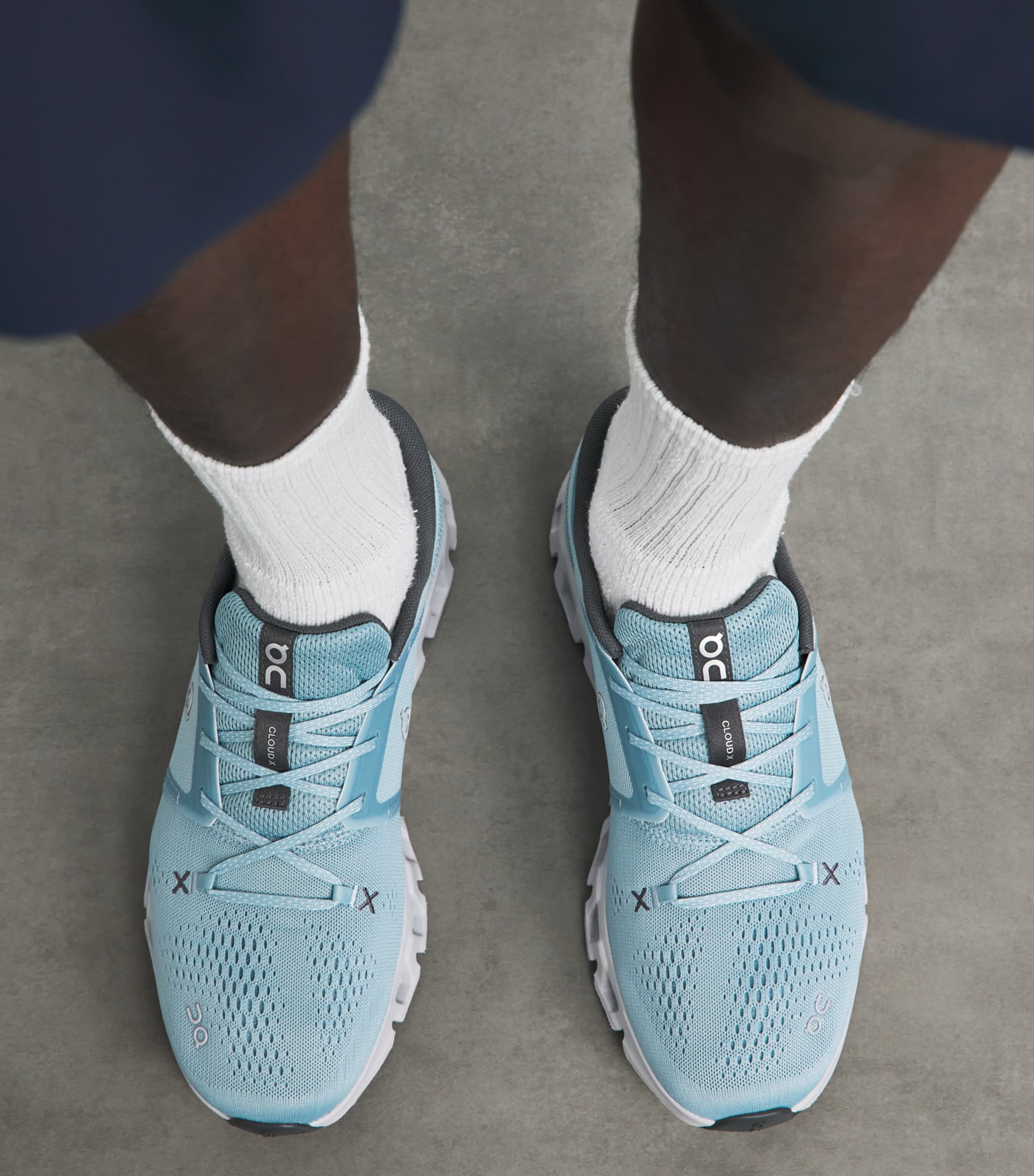 On Mens Cloud X 5 Trainers Wash | Glacier Image 2