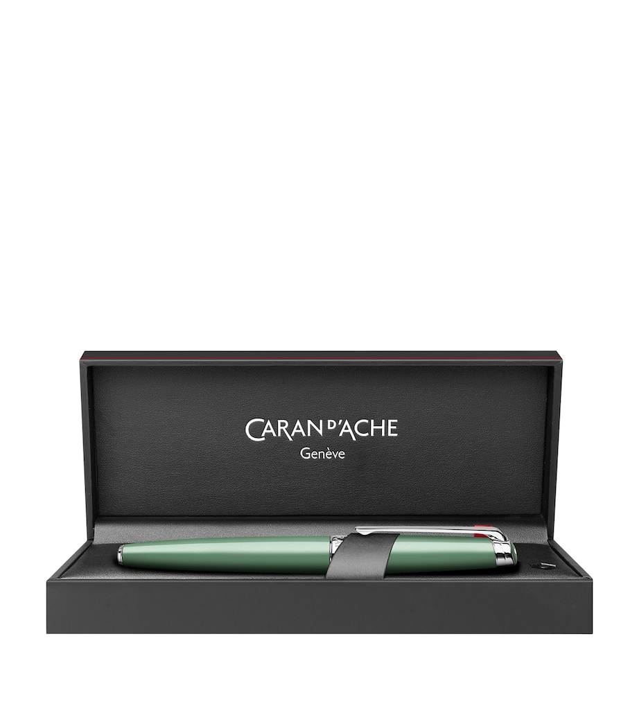 Caran d'Ache Special Edition Léman Vert de Gris Fountain Pen Sage Green Image 1