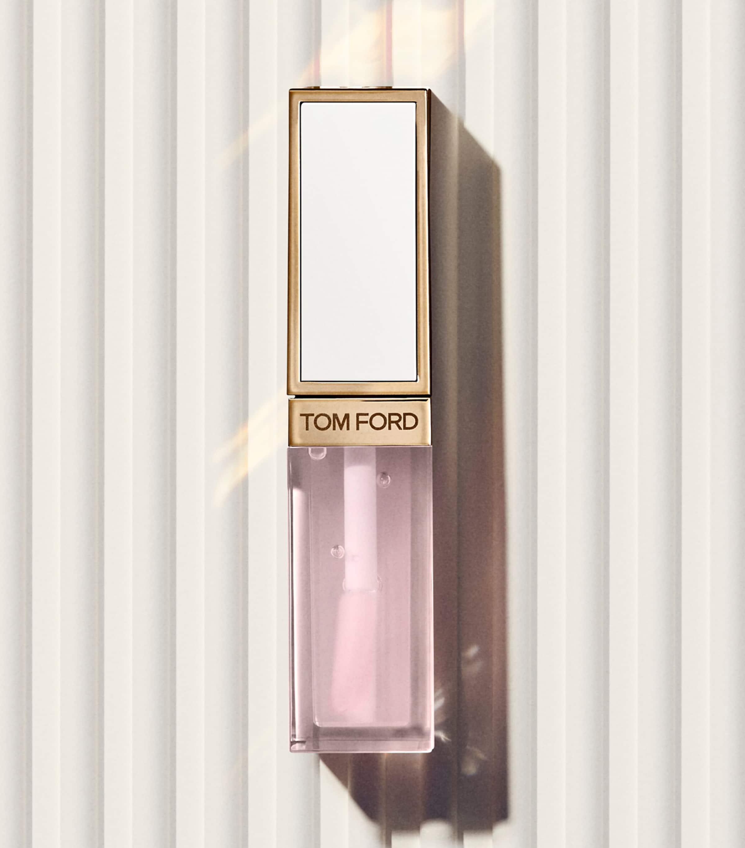 TOM FORD Soleil Hydrating Lip Oil Image 5