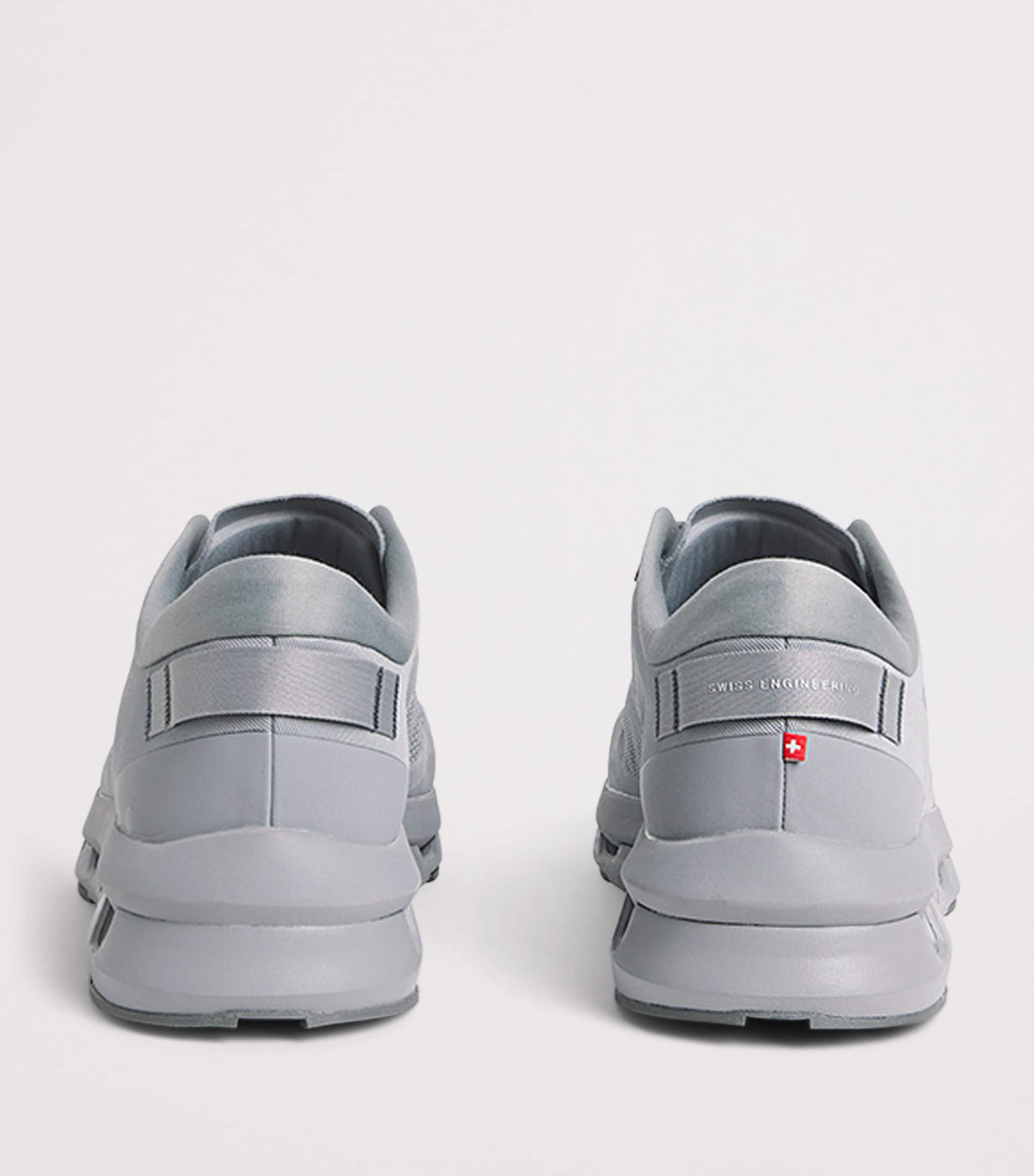 On Mens Cloudzone Trainers Alloy I Rock Image 5