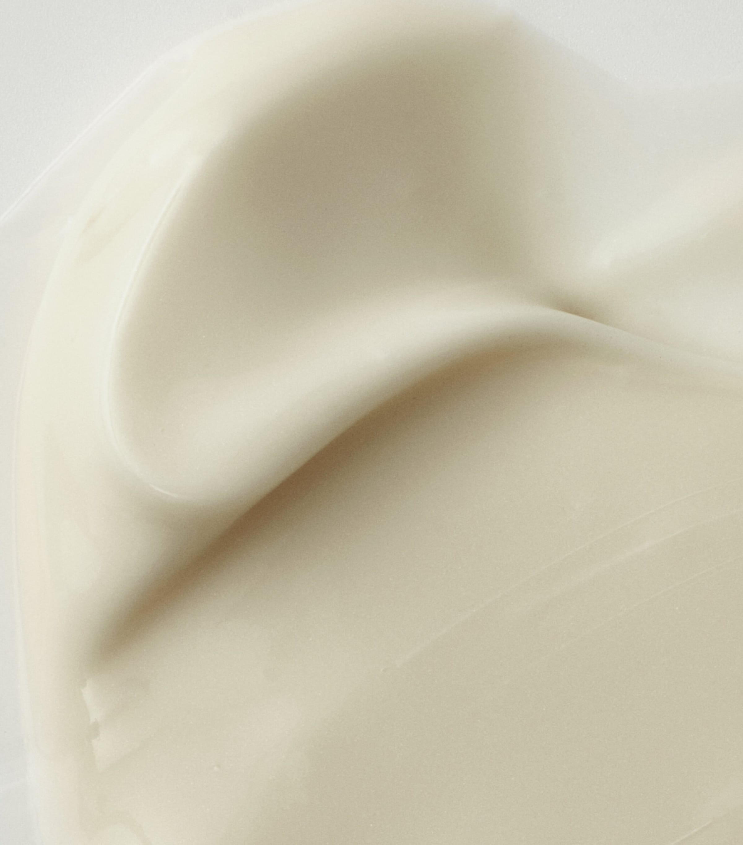 EMMA LEWISHAM The Vitale Elixir Ritual Set Image 3