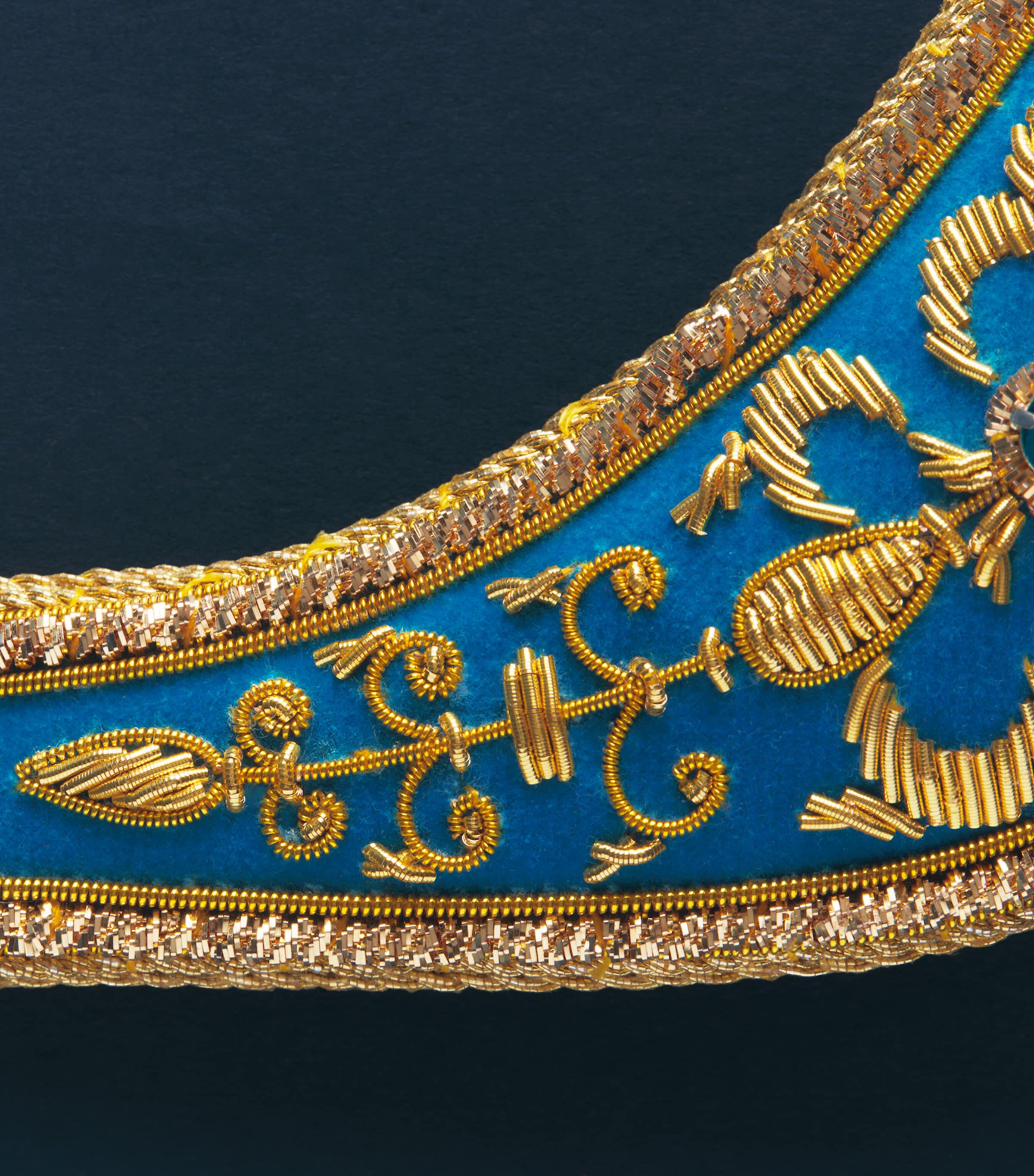 Tinker Tailor Beaded Court Shoe Tree Decoration Royal Blue & Gold Image 2