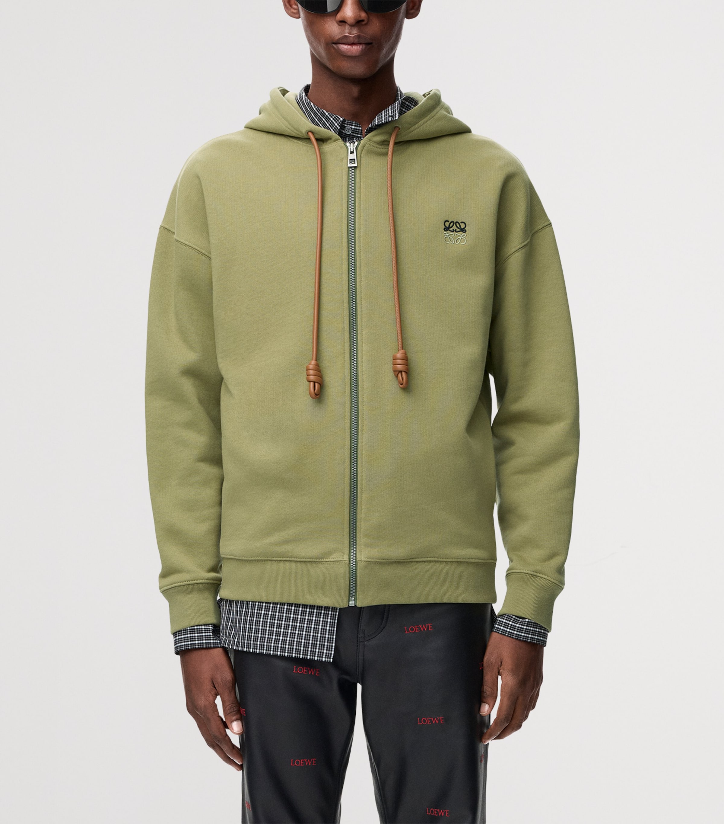 LOEWE Mens Cotton-Blend Anagram Hoodie Khaki Green Image 3
