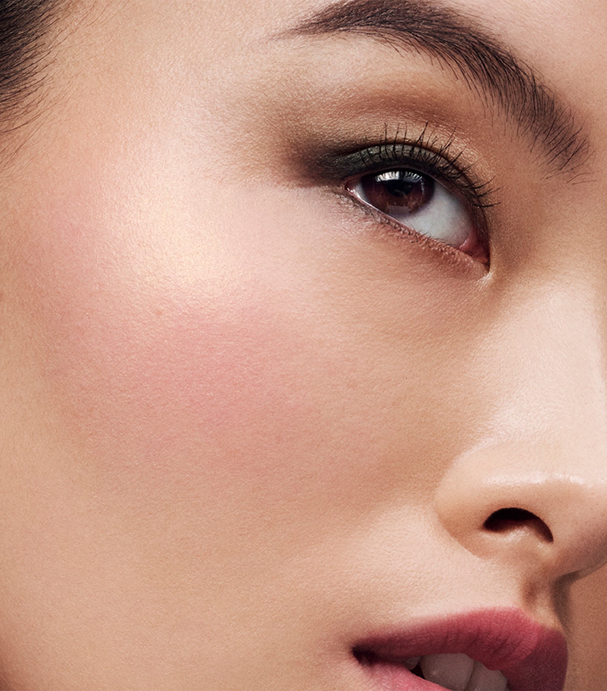 Sculpting Blush POSITIVE PEONY Image 3